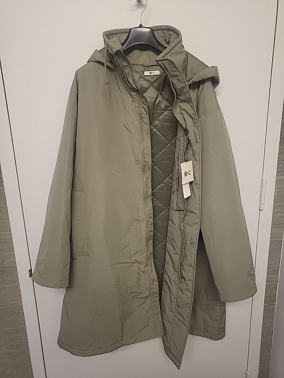 Uniqlo Uniqlo Hooded Coat Size Medium Color Khaki Size US M / EU 48-50 / 2 - 4 Thumbnail