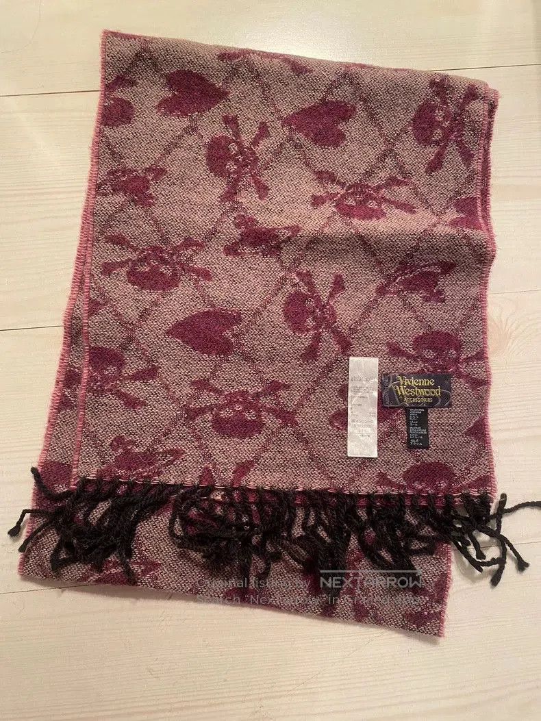 Vivienne Westwood Vivienne Westwood Skull Heart Vintage Scarf . Size ONE SIZE - 3 Thumbnail