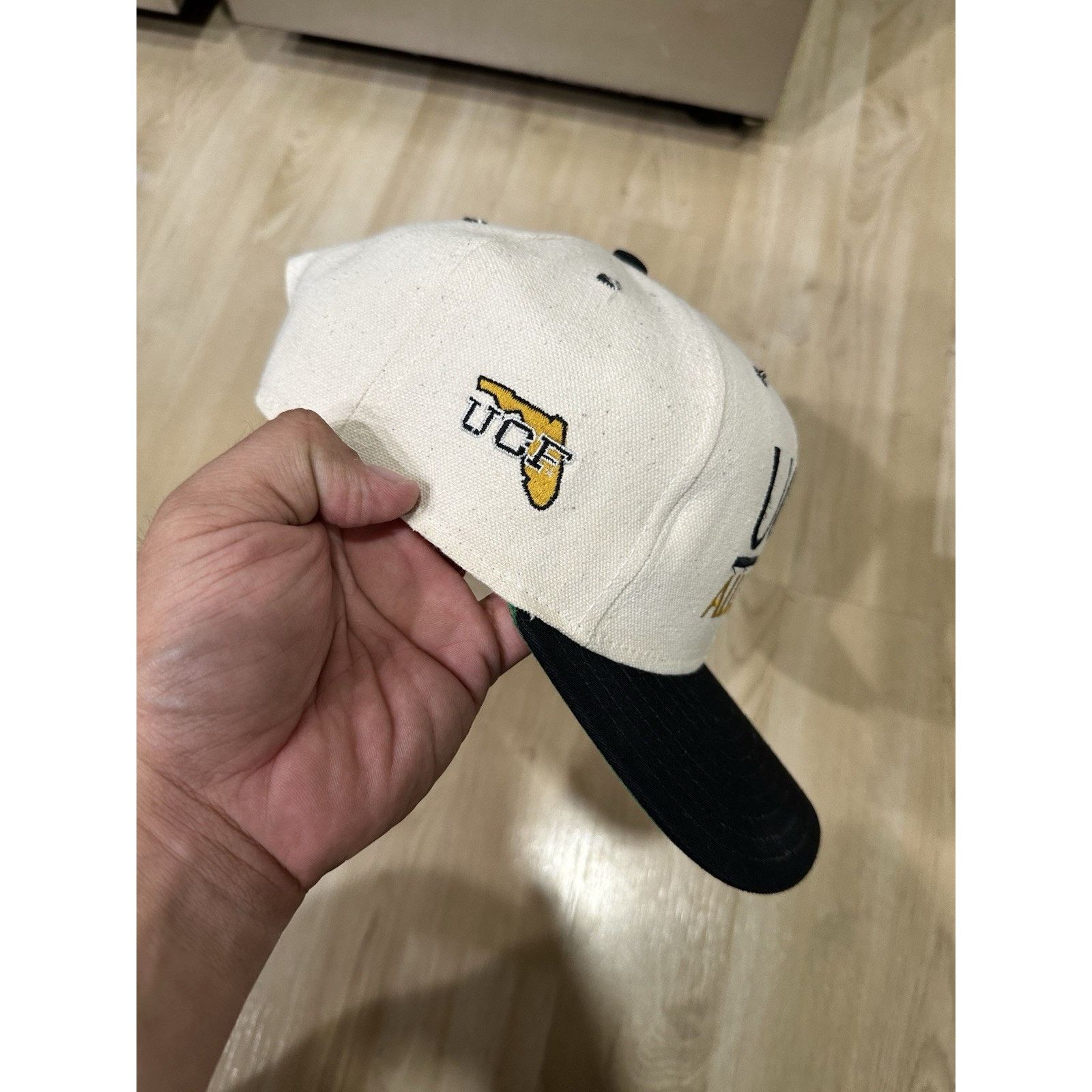 & Other Stories UCF Knights Alumni Hat Adjustable Beige SnapBack Vintage USA Size ONE SIZE - 2 Thumbnail