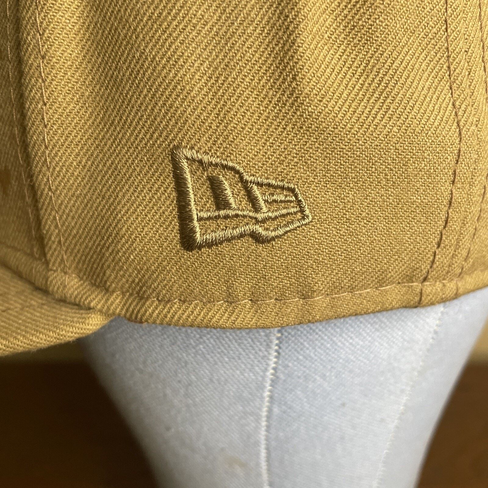 New Era Oakley NewEra Khaki Gold Metallic Hat Sz 7 1/8 Fitted Size ONE SIZE - 6 Thumbnail