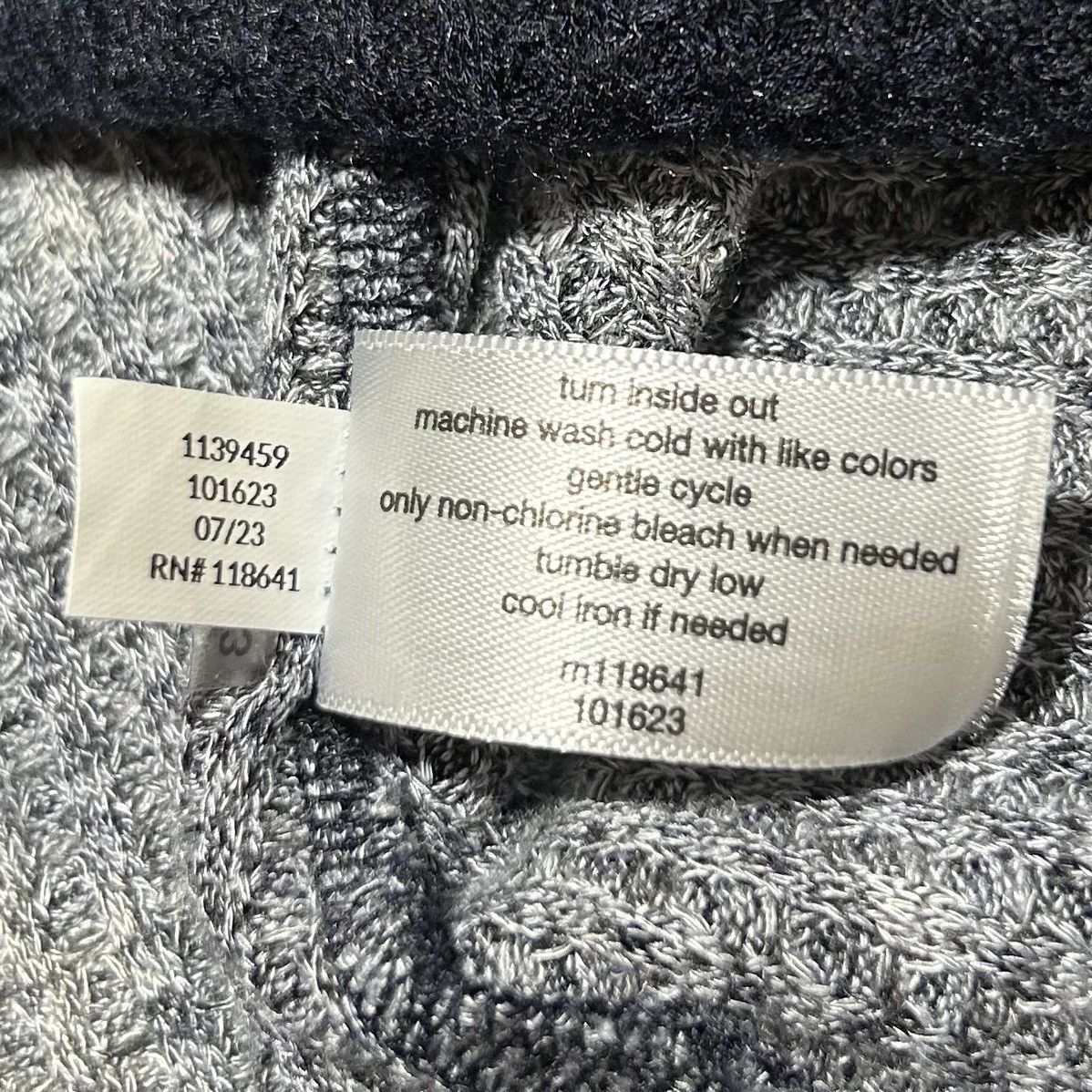 Other Lane Bryant Hoodie Tee Top Snowflake Navy Curved Hem 22/24 Size 4XL / US 24-26 - 8 Thumbnail