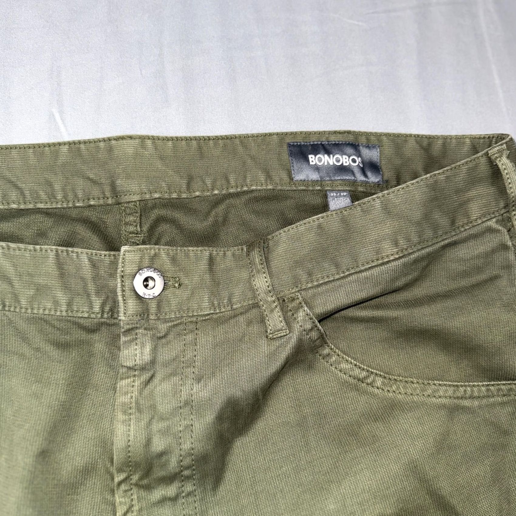 Bonobos Bonobos Pants Mens 35x30 Green Regular Fit Chino 5-Pocket Cotton Spandex Casual Hints: 35/30 Size Regular Inseam 30" Olive Green Size US 35 - 6 Thumbnail