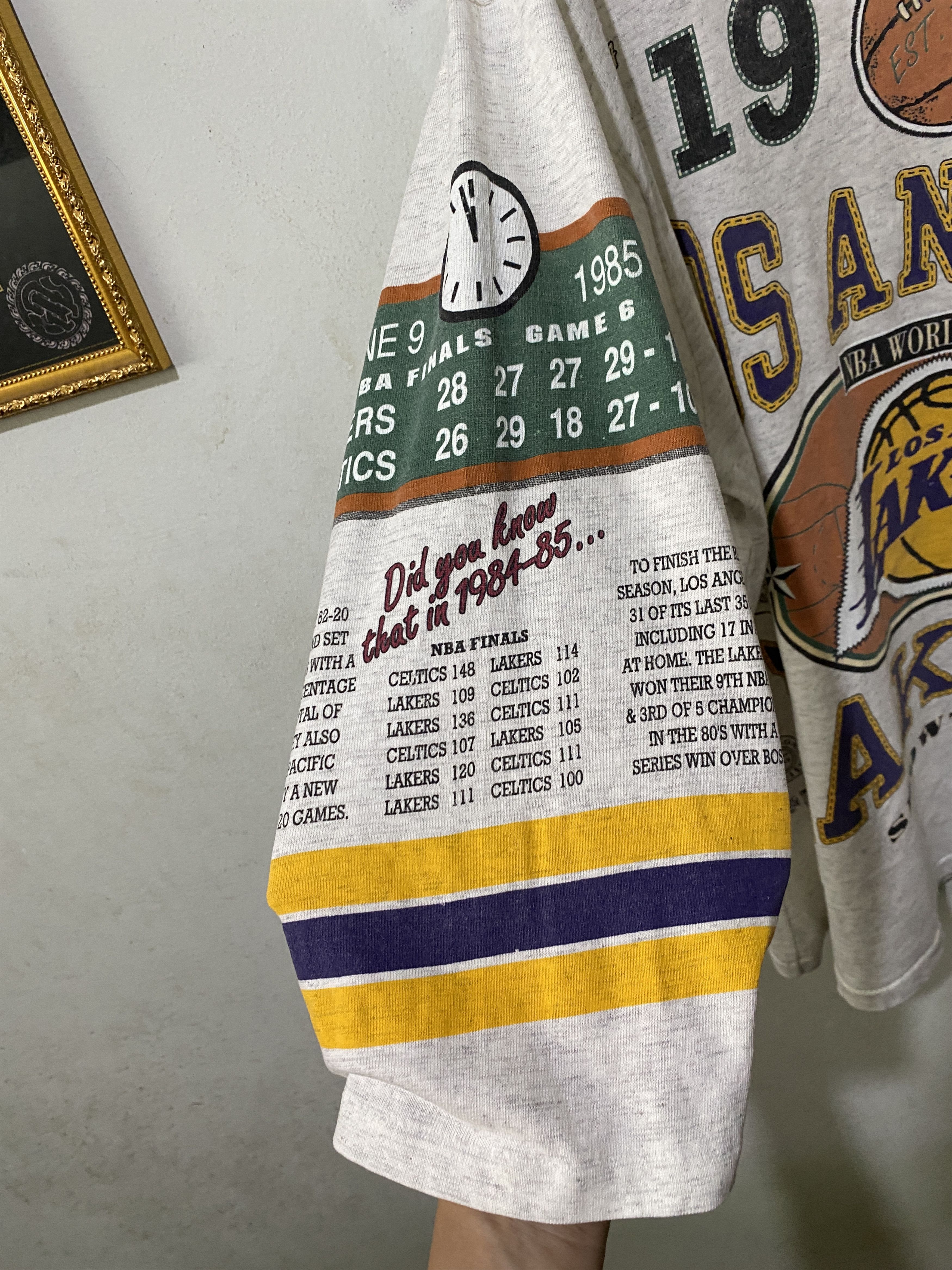 NBA Vintage LOS ANGELES LAKERS NBA World Champs 1985 Jesey Shirt Size US XL / EU 56 / 4 - 5 Thumbnail