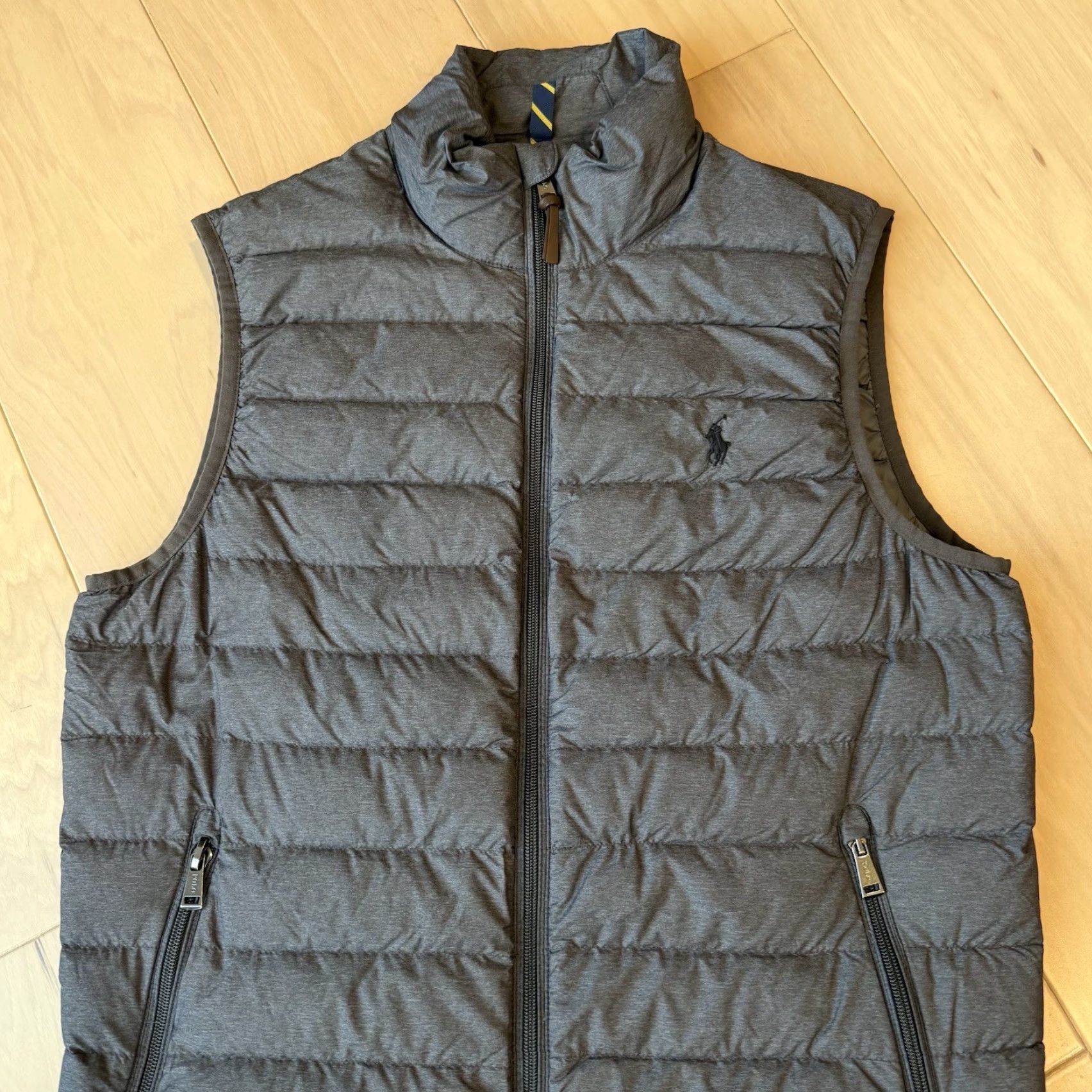 Polo Ralph Lauren VINTAGE Polo Ralph Lauren Down Vest S Gray Full Zip Puffer Minimalist New York Polo Ralph Lauren Front Logo Zipper Regular Fit Mens Size US S / EU 44-46 / 1 - 3 Thumbnail