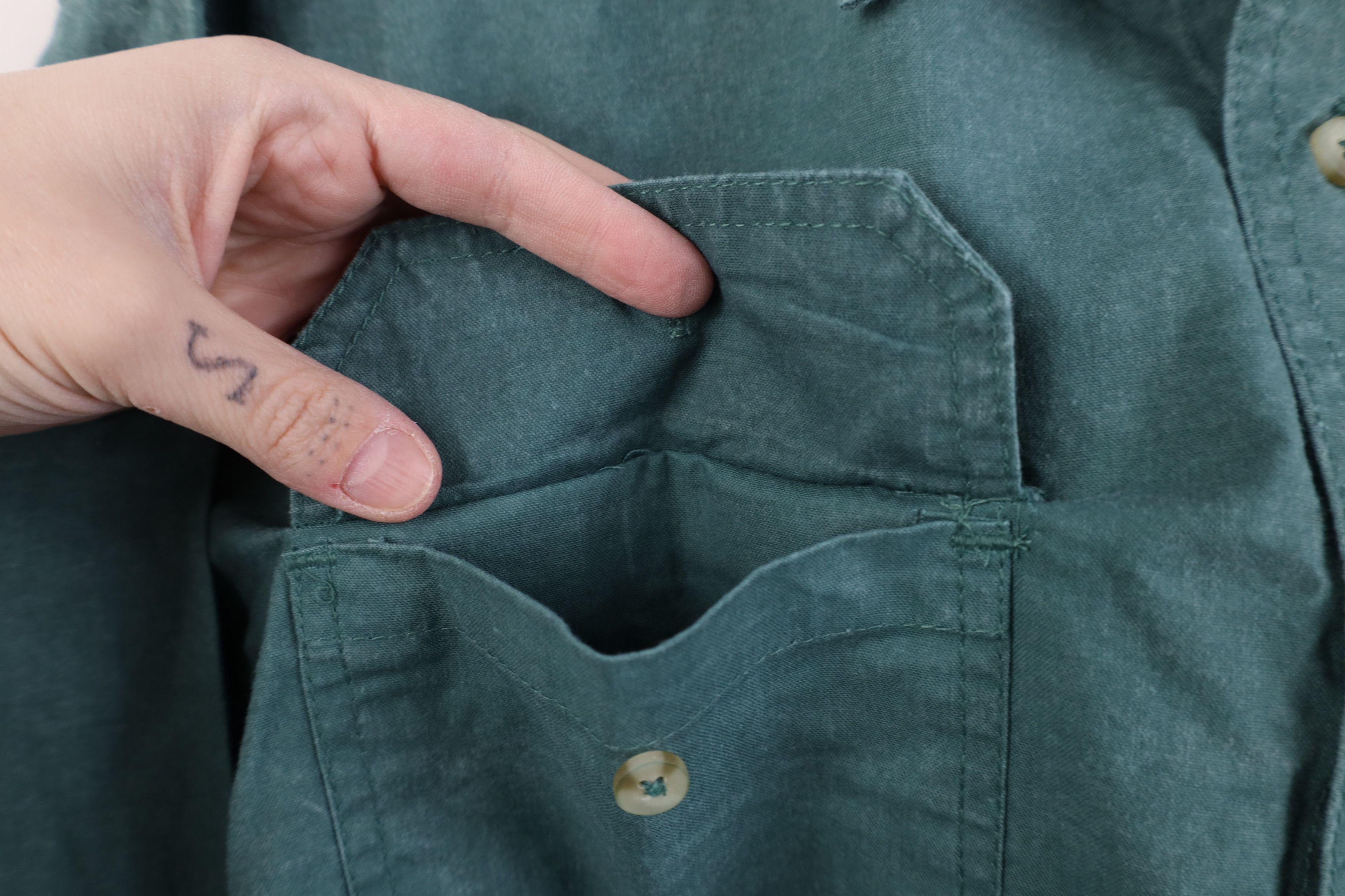 Vintage Vintage 90s Streetwear Canvas Collared Button Shirt Cotton Size US S / EU 44-46 / 1 - 7 Thumbnail