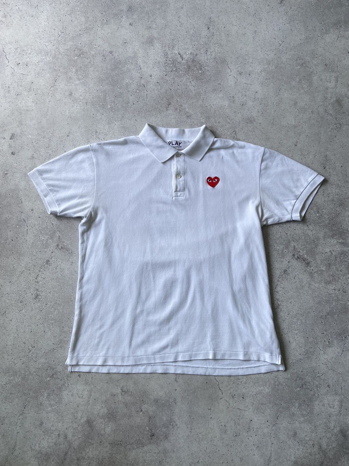 CDG by Comme des Garcons Comme Des Garcons Play Heart polo tee Size US XL / EU 56 / 4 - 1 Thumbnail