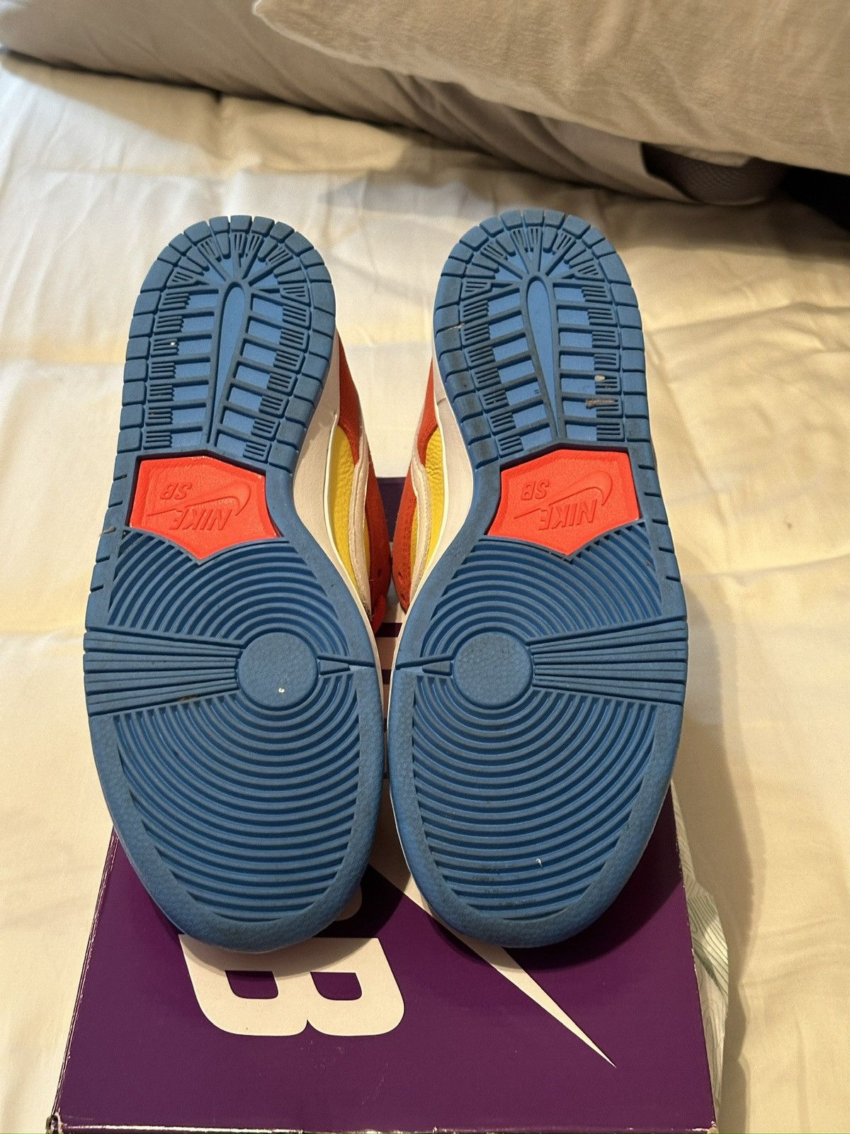 Nike Nike sb dunks bart Simpson Size US 8 / EU 41 - 7 Thumbnail