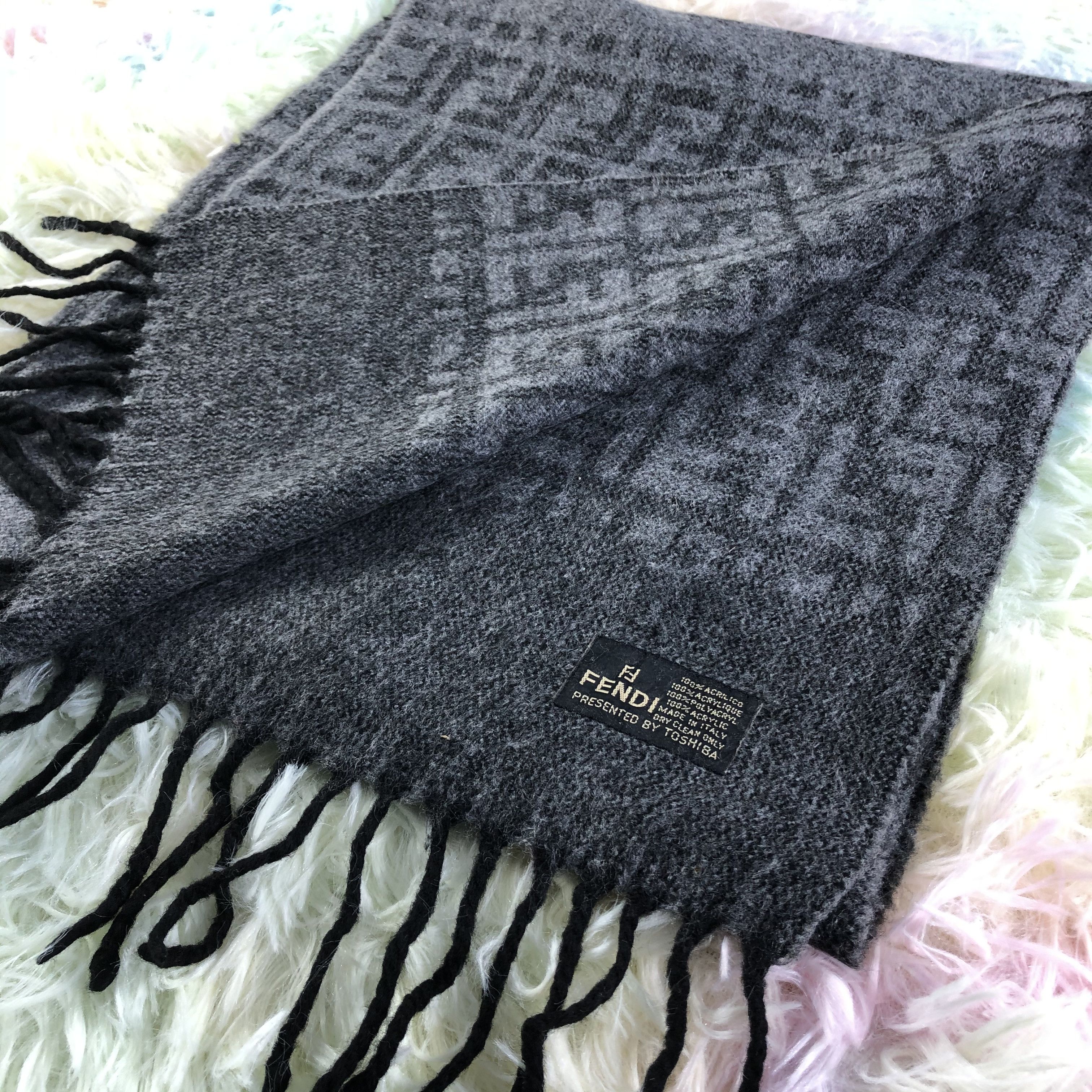 Vintage Fendi Scarf / Muffler / Neckwear Size ONE SIZE - 4 Thumbnail