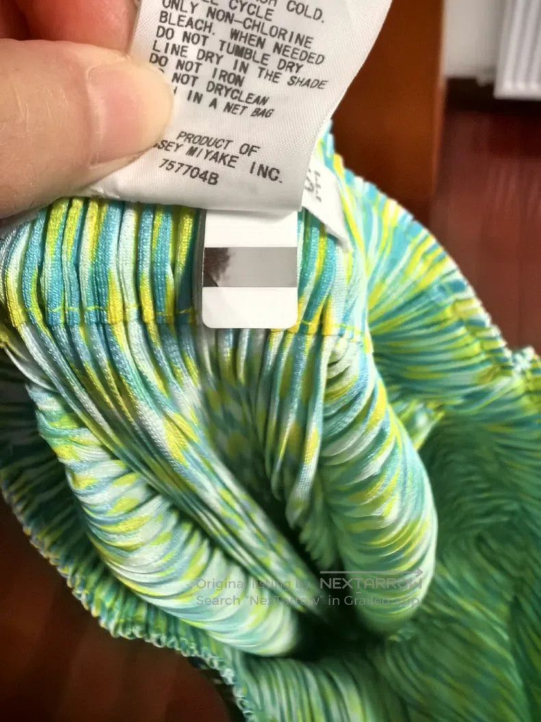 Issey Miyake Issey Miyake size:3 Mat Grid Print Midi Skirt Size 22" - 5 Thumbnail