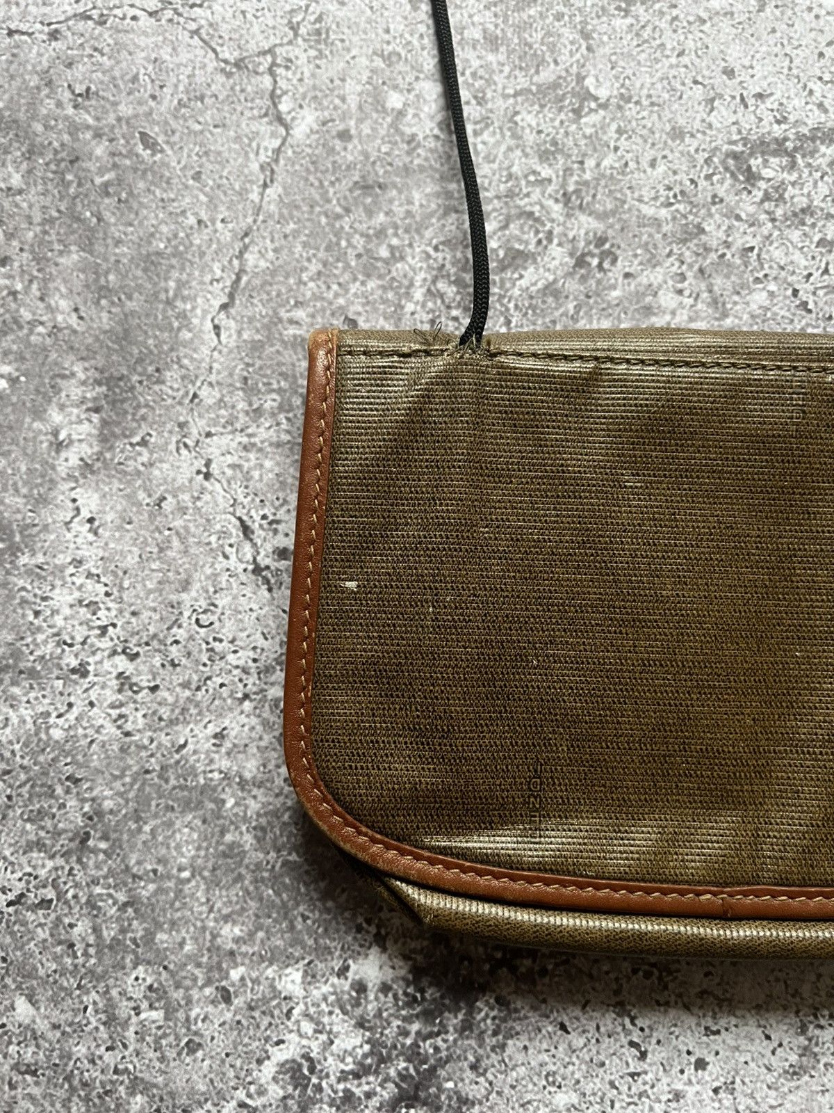 Fendi Vintage 70s 80s Fendi Clutch Bag Monogram Size ONE SIZE - 13 Thumbnail