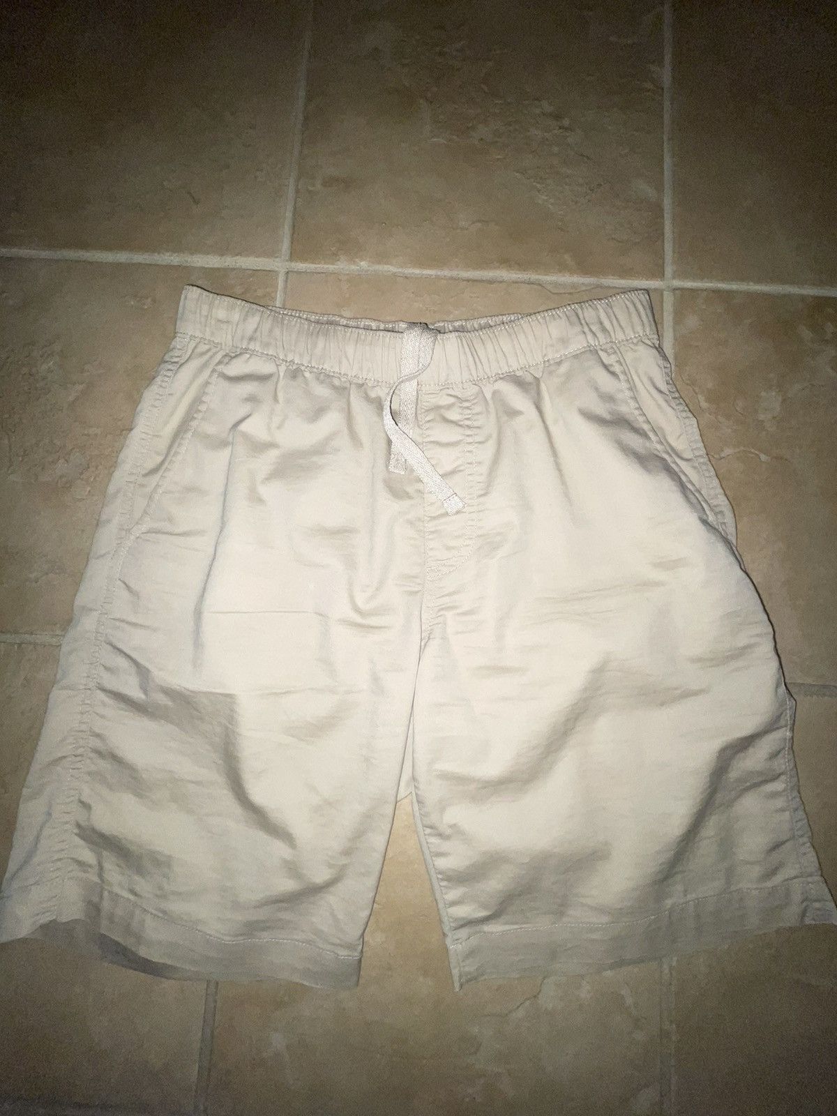 Uniqlo Dry stretch easy shorts Size US 29 - 1 Thumbnail