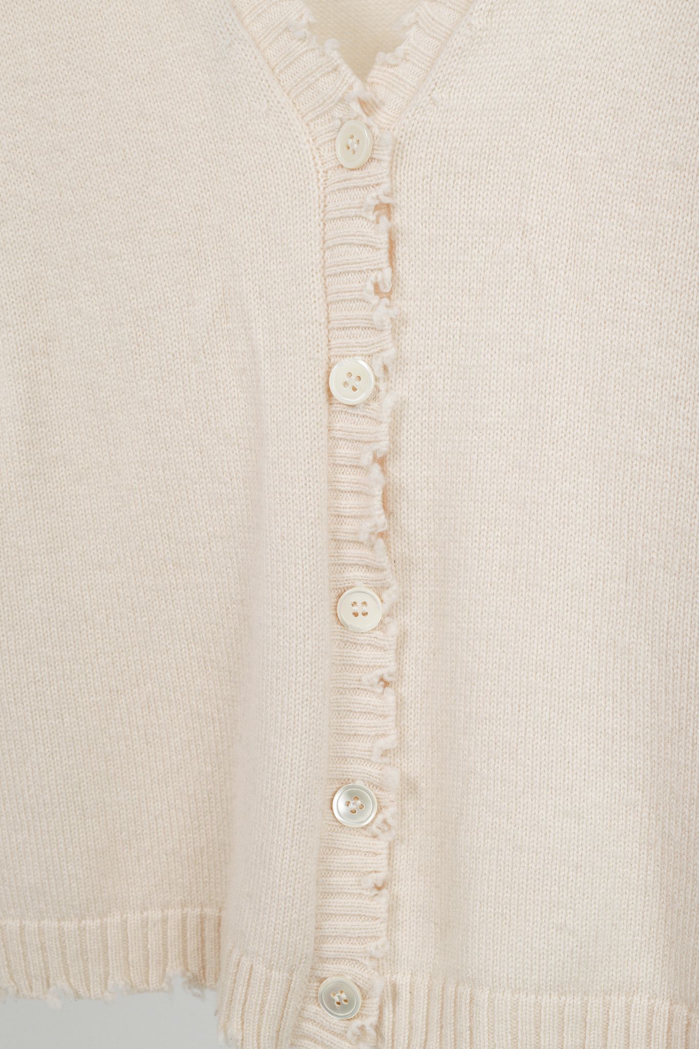 Allude Allude Cream Wool & Cashmere Distressed V-Neck Cardigan Size S / US 4 / IT 40 - 7 Thumbnail