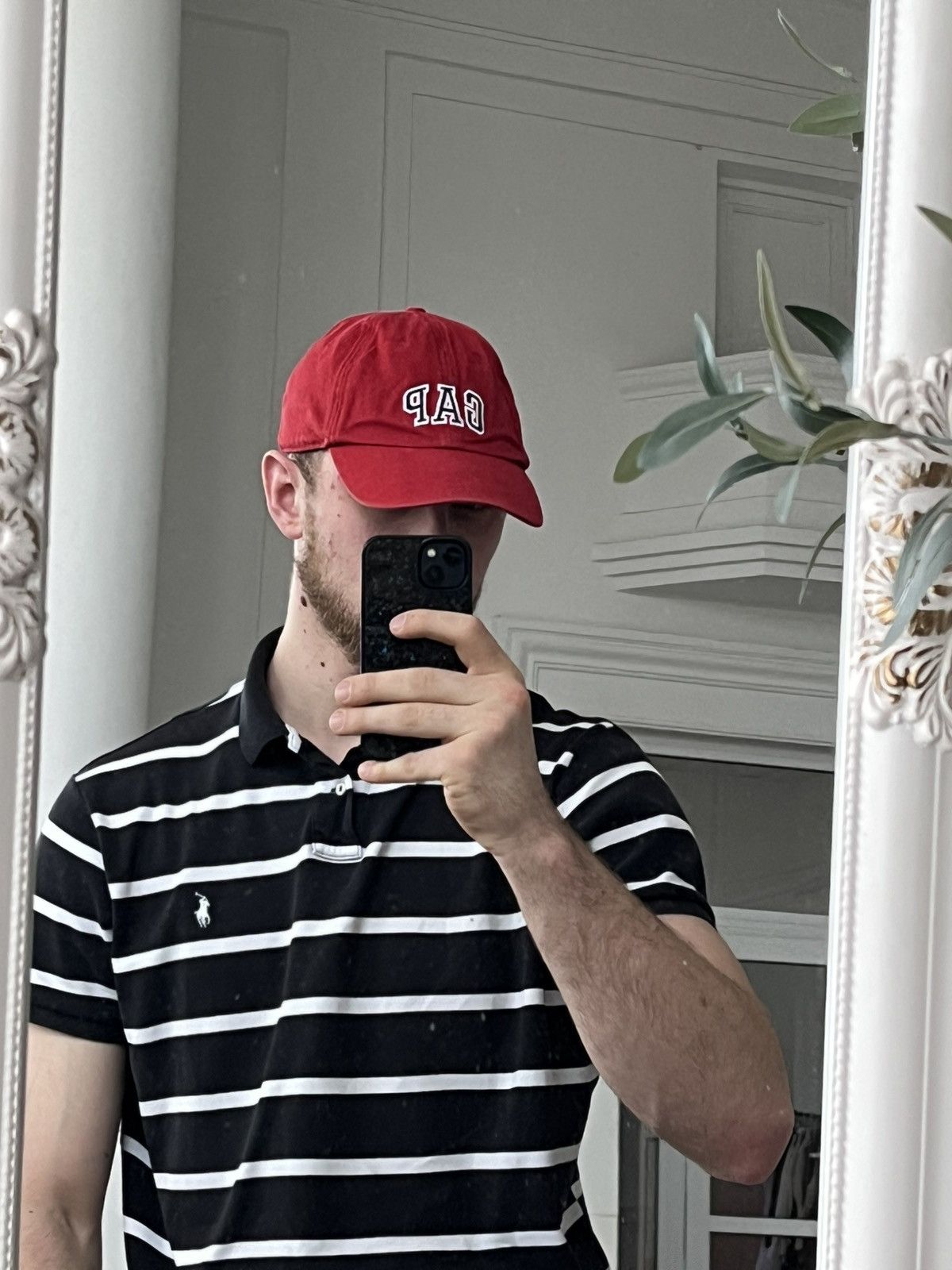 Gap Vintage Gap Red Avantgarde Minimalistic Cap Hat Yeezy style Size ONE SIZE - 2 Thumbnail