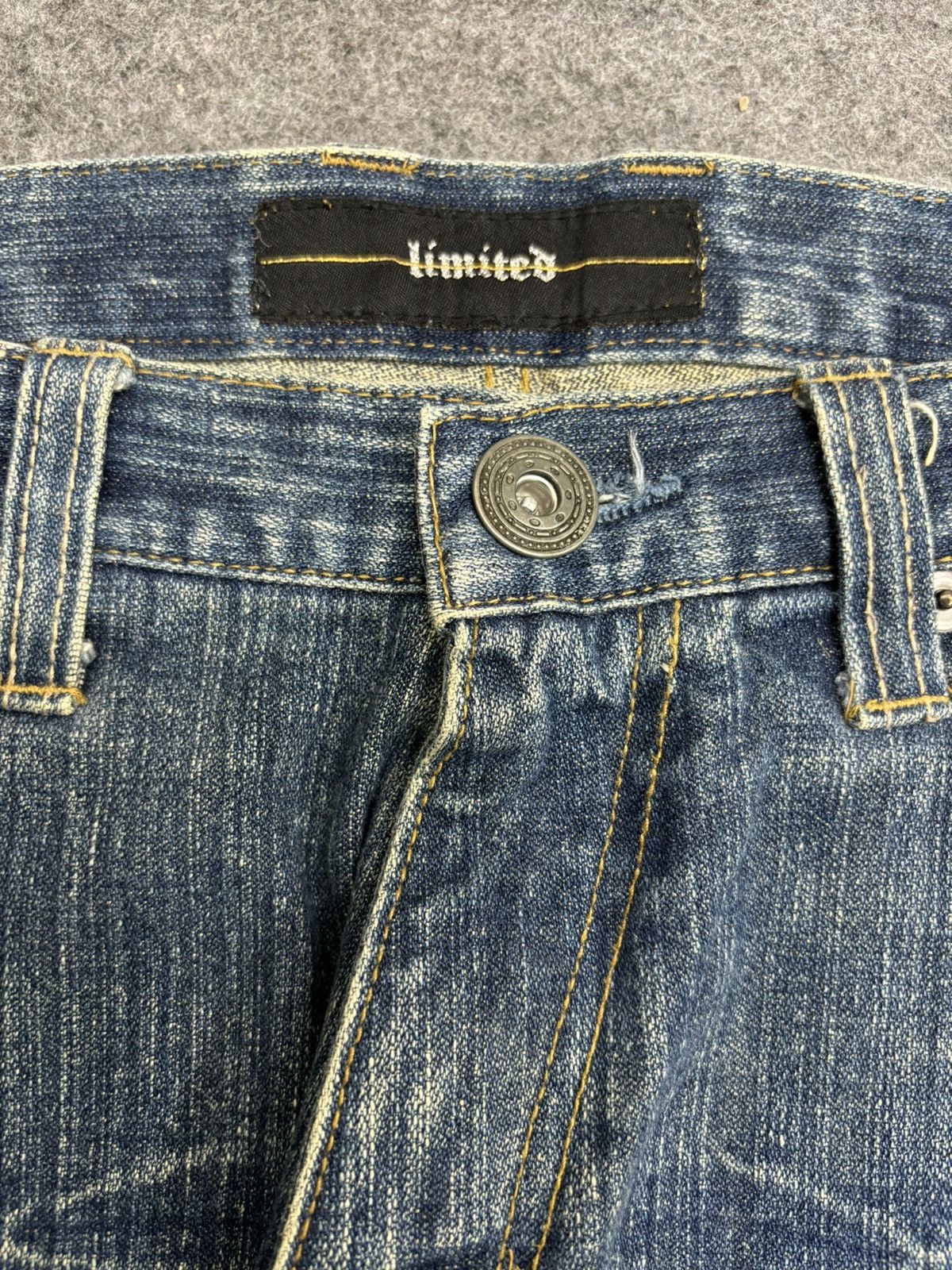 Japanese Brand 💥Insane Japan Style💥limited I💀Rock Distressed Denim F515 Size US 32 / EU 48 - 3 Thumbnail