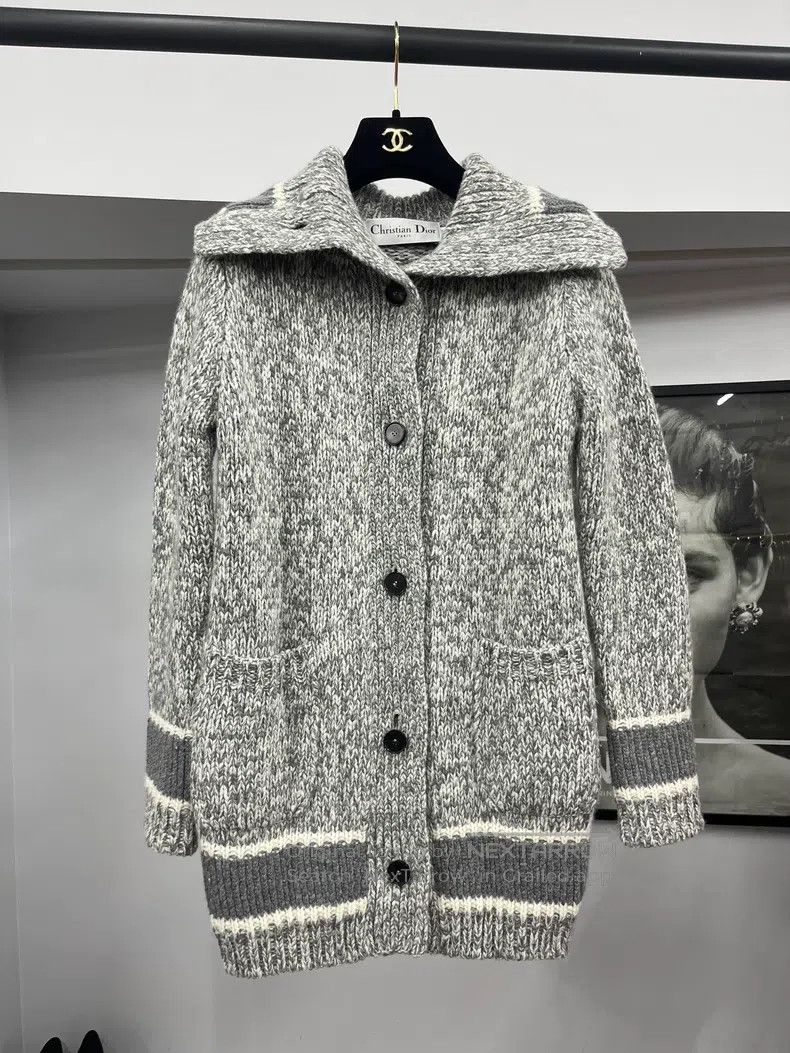 Dior Dior Grey lapel knitted cardigancoat Size XXS / US 00 / IT 34 - 1 Thumbnail