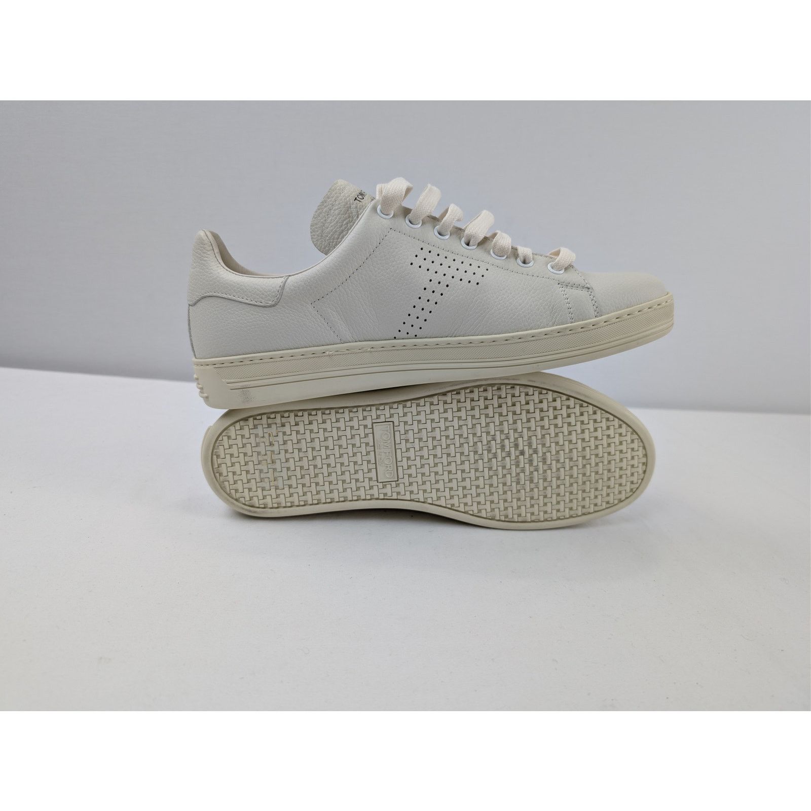 Tom Ford o1rshd1 Low Top Sneakers Shoe in White 8.5 TF Size US 8.5 / EU 41-42 - 12 Thumbnail