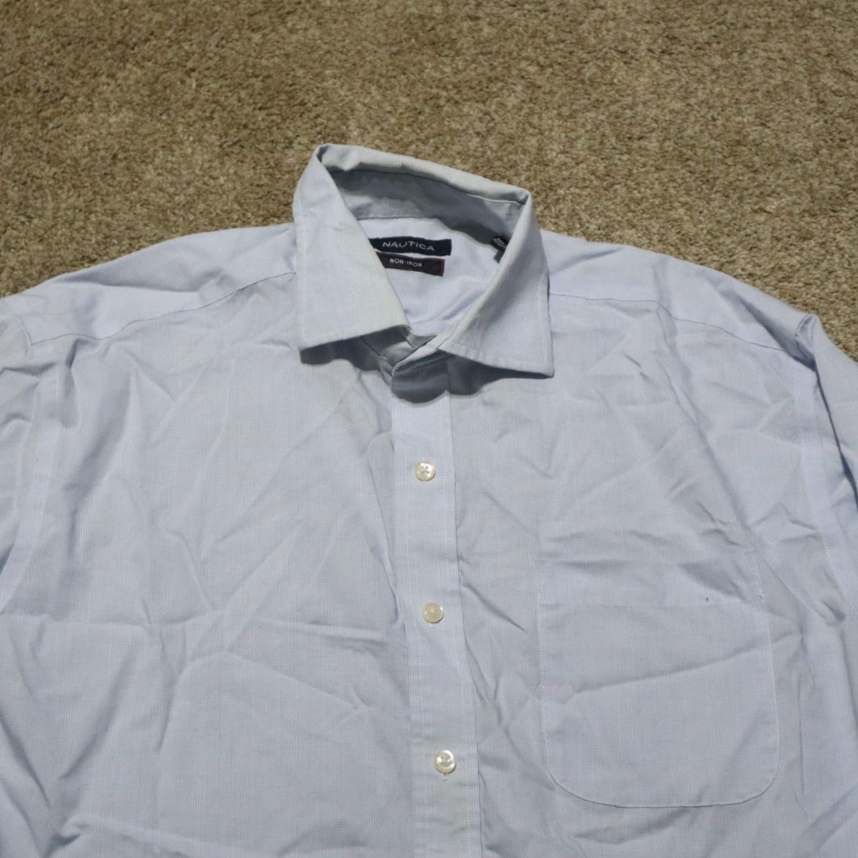 Nautica Nautica Solid Light Blue Button Down Shirt Long Sleeve Pocket Mens Size 16 32/33 Size US L / EU 52-54 / 3 - 2 Thumbnail