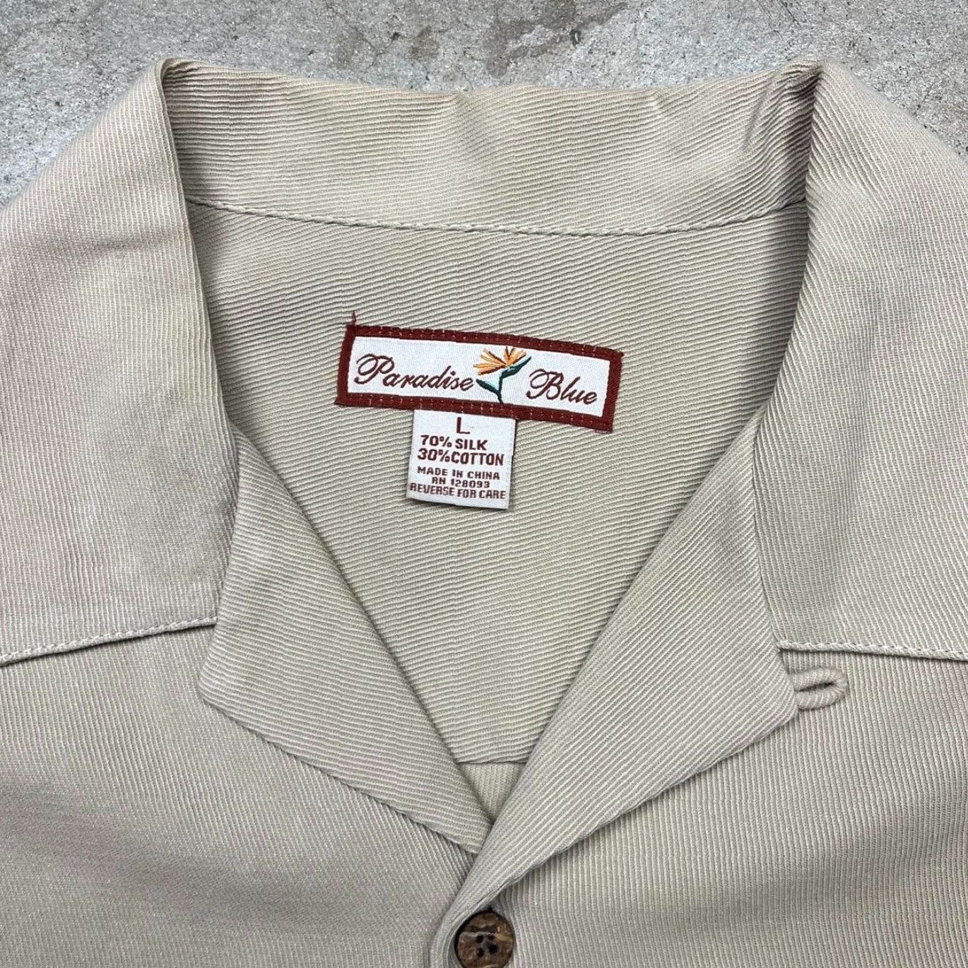 Paradise VINTAGE Paradise Silk Camp Collar Button-Up Shirt Beige L Men Short Sleeve Collared Tan Beige Paradise Blue Mens Large Nylon? Size US L / EU 52-54 / 3 - 2 Thumbnail