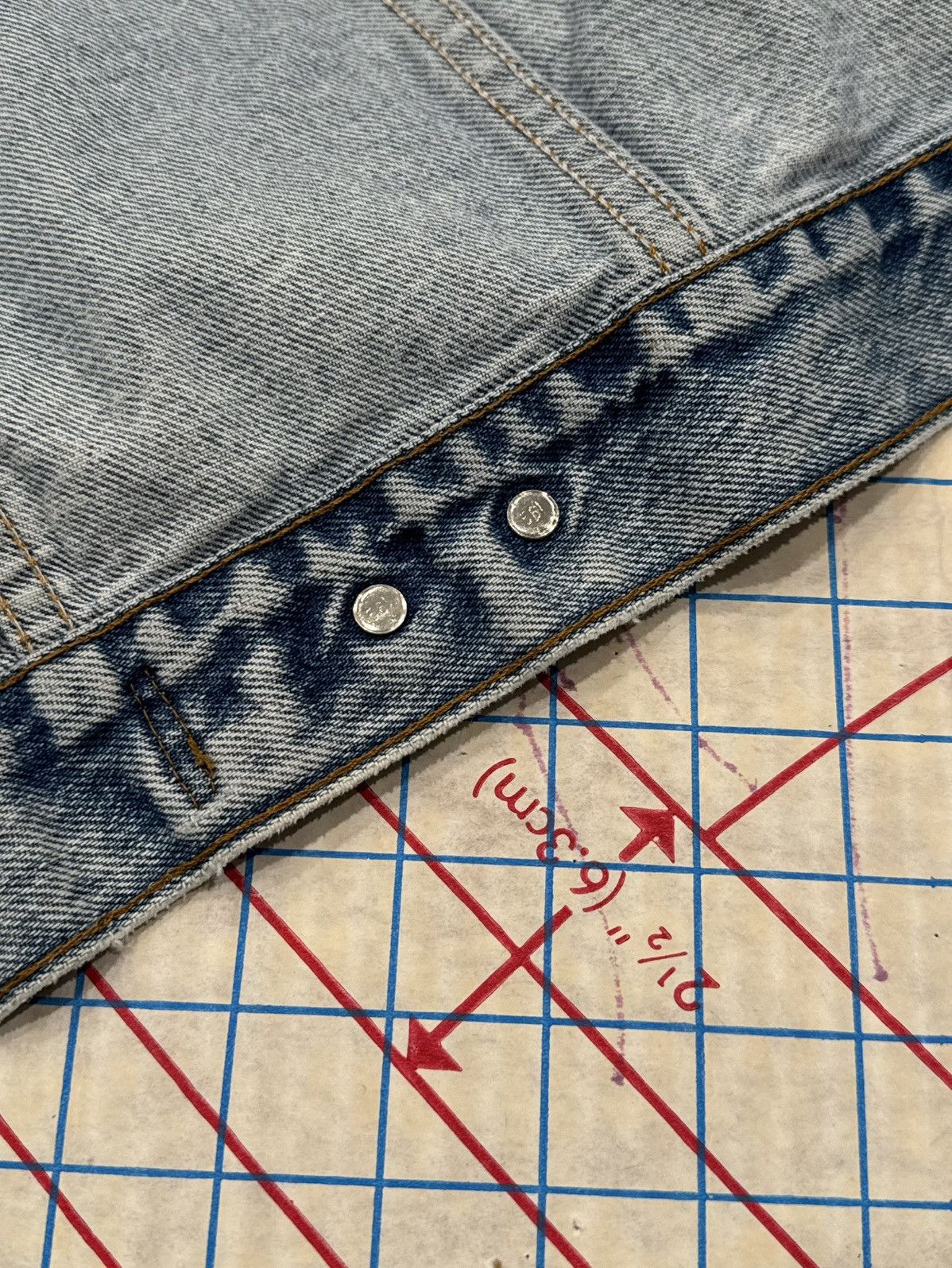 Levi's Vintage Levi’s 70507-0219 Made In USA Denim Jacket Mens Larg Size US L / EU 52-54 / 3 - 11 Thumbnail
