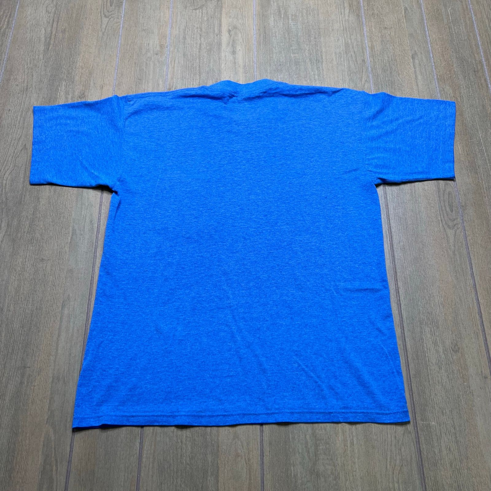 Vintage Vintage 80s T shirt size Large plain Blue front pocket Size US L / EU 52-54 / 3 - 8 Thumbnail