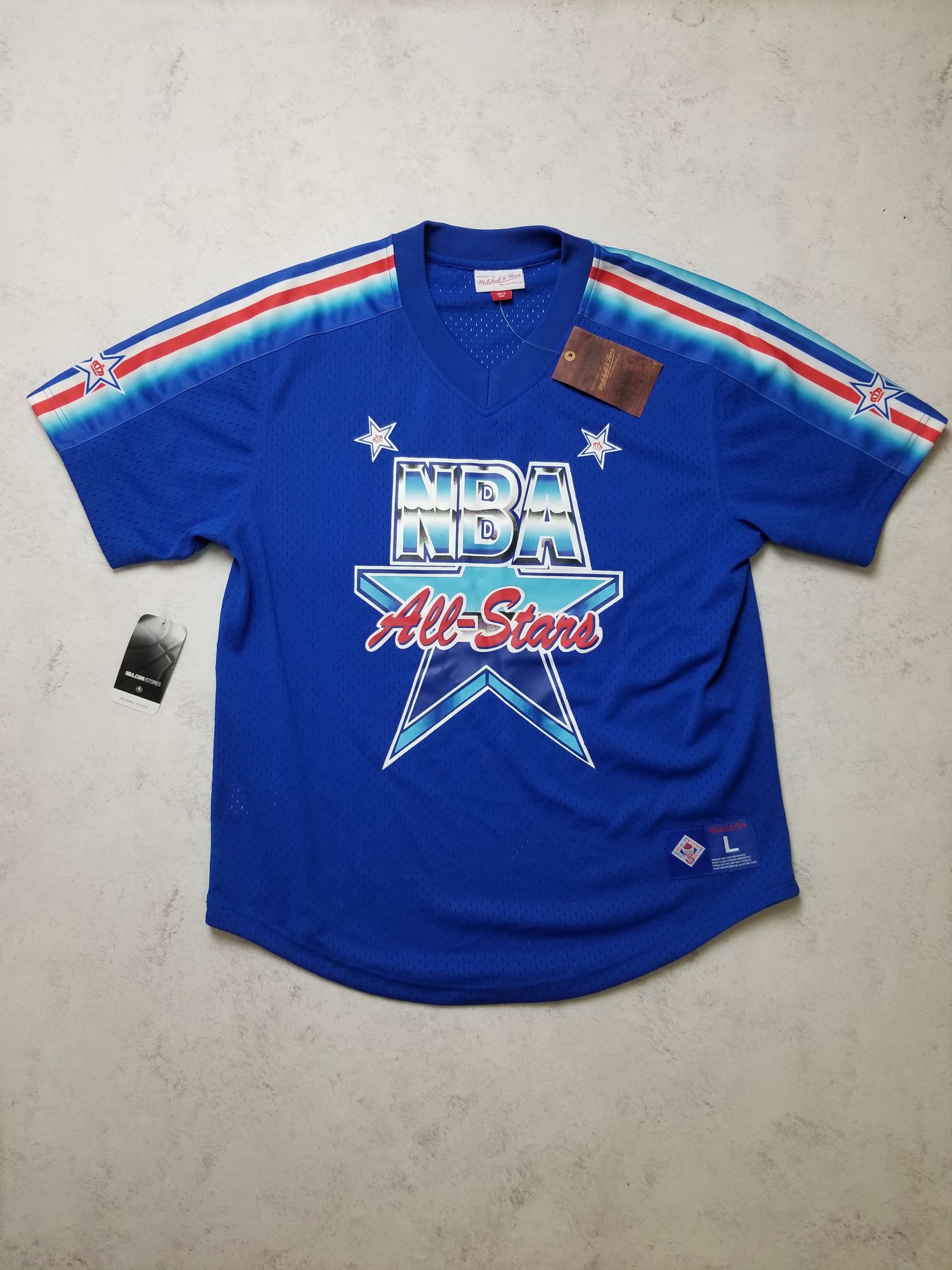 Mitchell & Ness MITCHELL & NESS NBA HWC ALL-STAR 1991 CHARLOTTE JERSEY Size US L / EU 52-54 / 3 - 1 Thumbnail