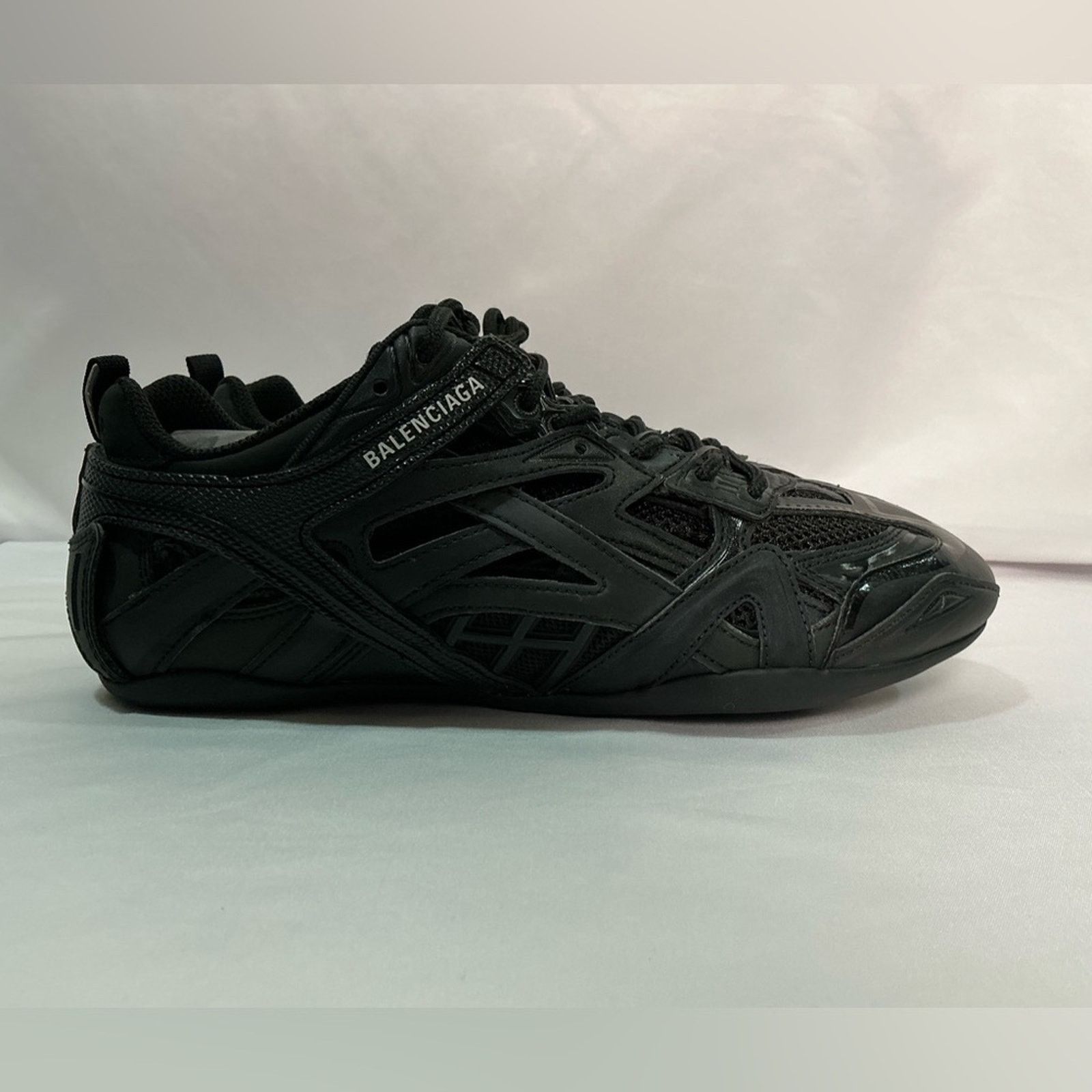 Balenciaga Balenciaga Drive Dark Charcoal Athletic Sneakers Women’s 39 Size US 9.5 / IT 39.5 - 4 Thumbnail