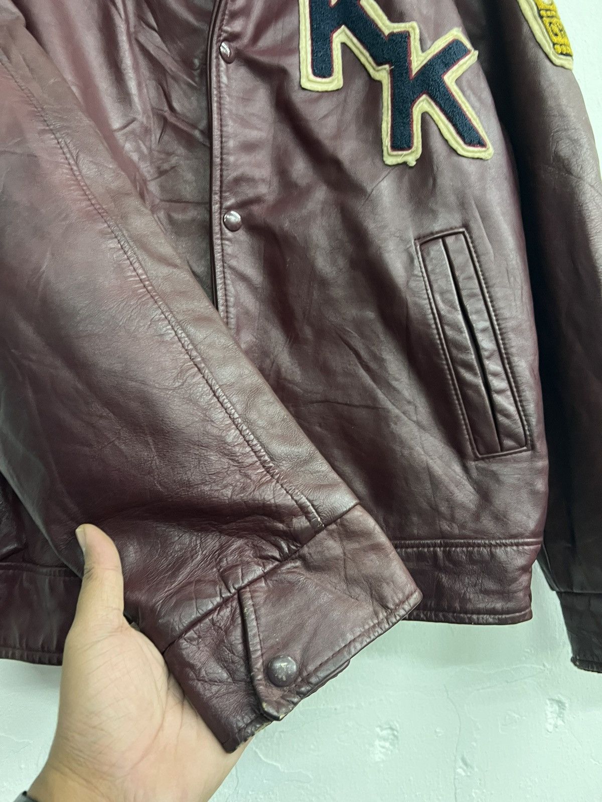 Vintage VINTAGE KK CHAMPION VARSITY LEATHER JACKET Size US L / EU 52-54 / 3 - 5 Thumbnail