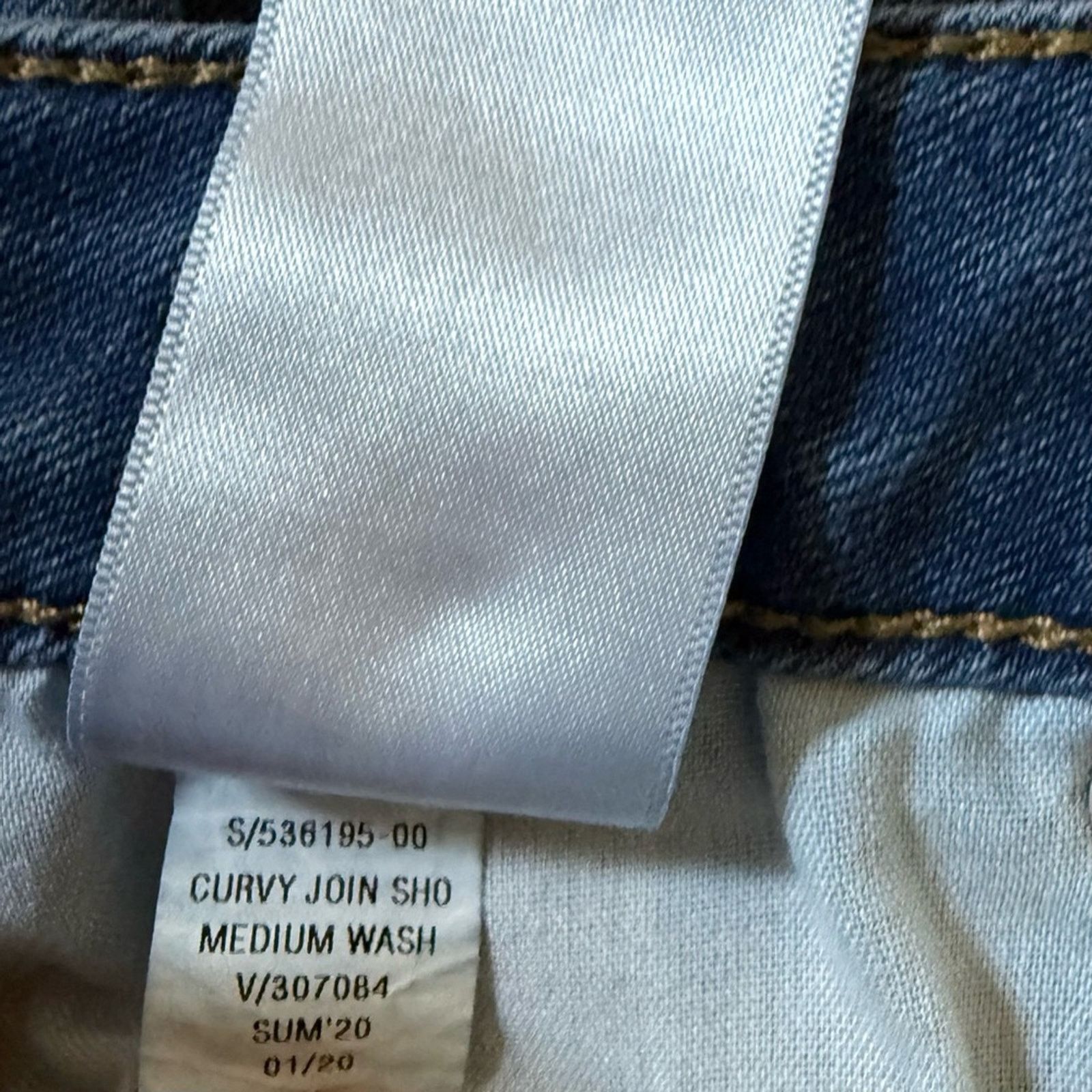 Banana Republic Banana Republic Curvy 10” Denim Short 27/4 Size 27" / US 4 / IT 40 - 8 Thumbnail