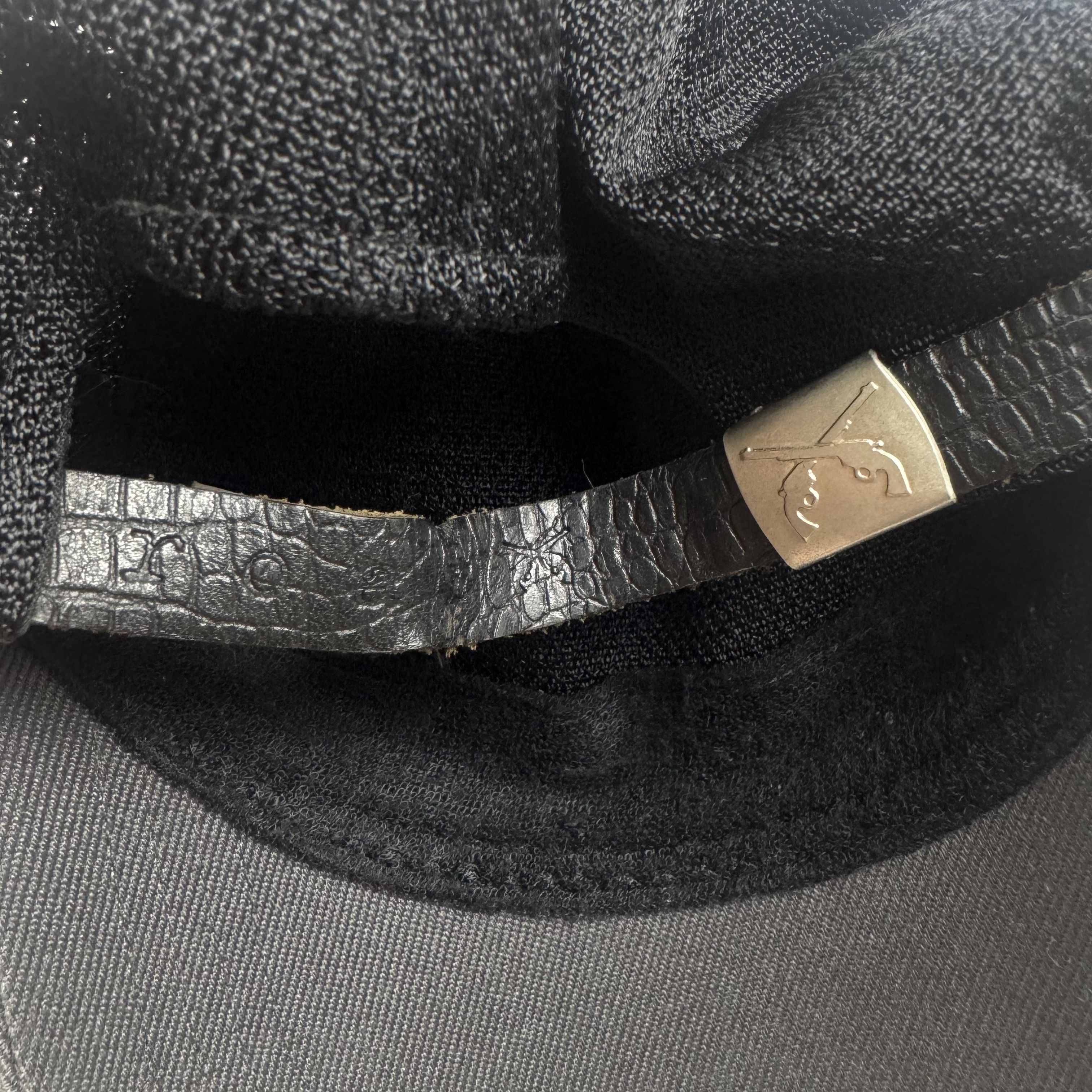 Japanese Brand × Roar Roar Swarovski Guns Trucker Hat Playboi Carti Size ONE SIZE - 5 Thumbnail