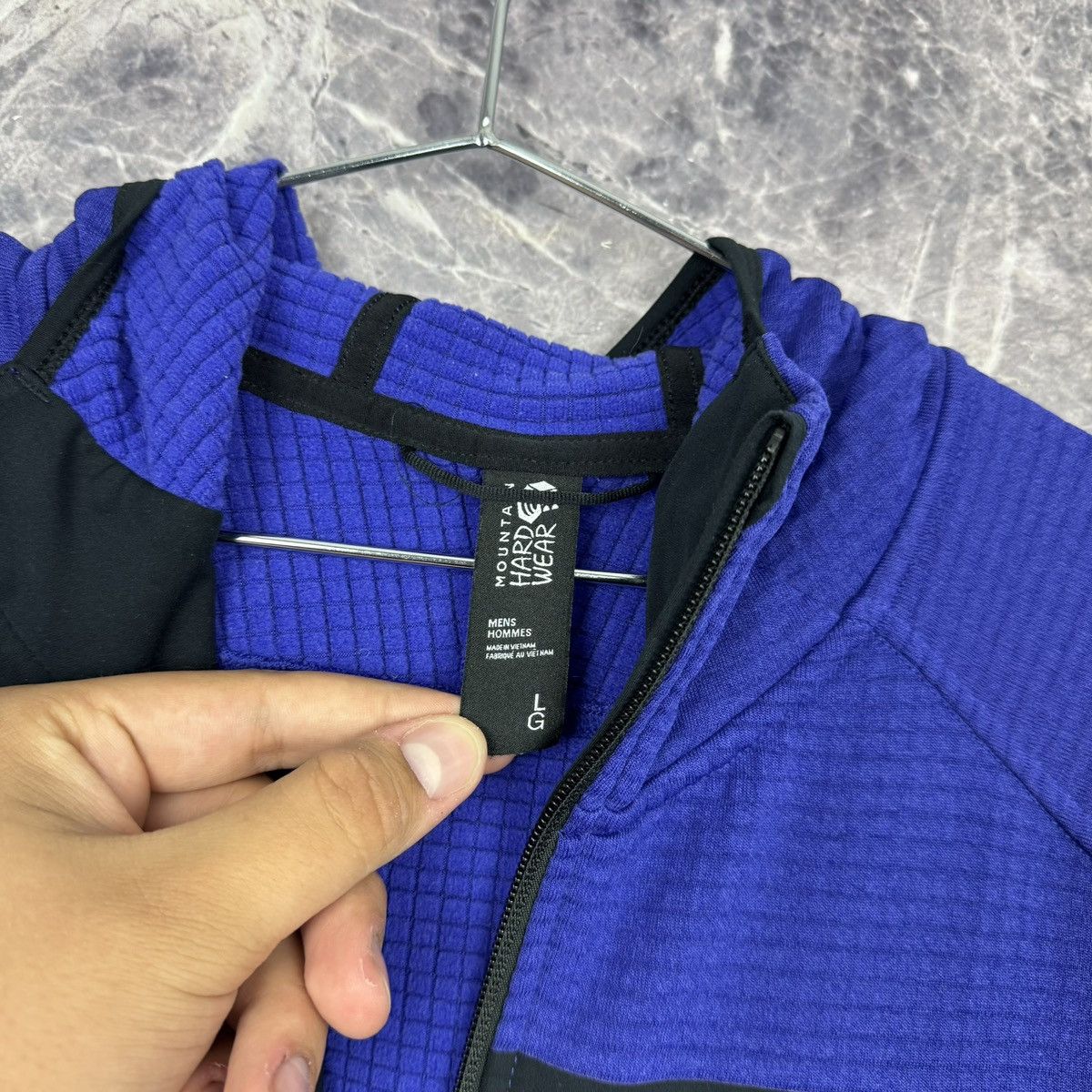 Mountain Hardwear Mountain Hardwear zip hoodie ! Size US L / EU 52-54 / 3 - 5 Thumbnail