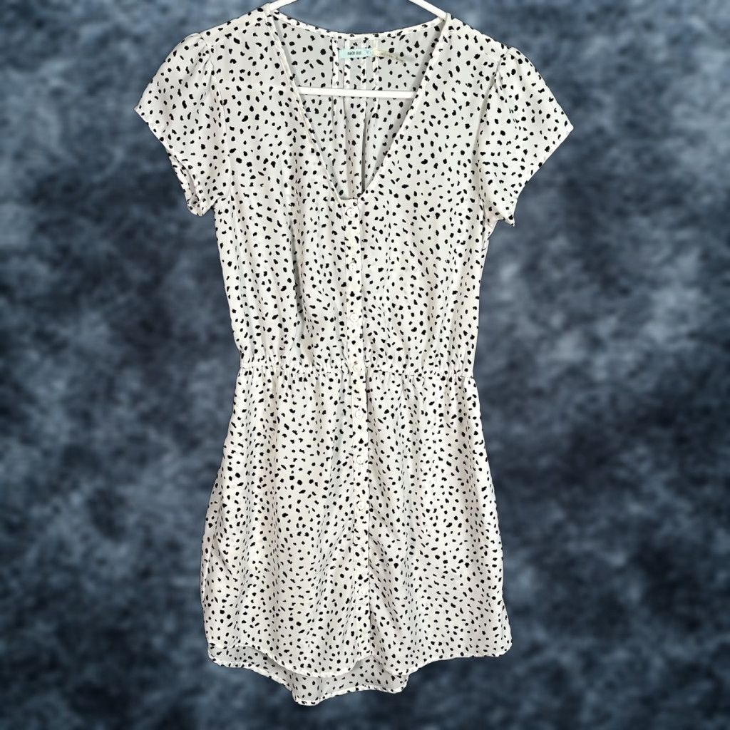 VINTAGE Kimchi Blue V-Neck Button-Down Midi Dress XS Animal Print White  Short Sleeve Women