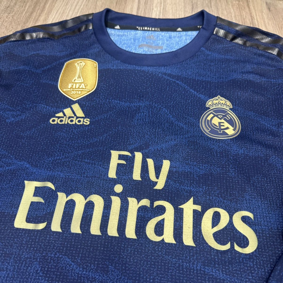 Adidas Real Madrid 19/20 L/S player issue away shirt 4 Sergio Ramos Size US M / EU 48-50 / 2 - 3 Thumbnail