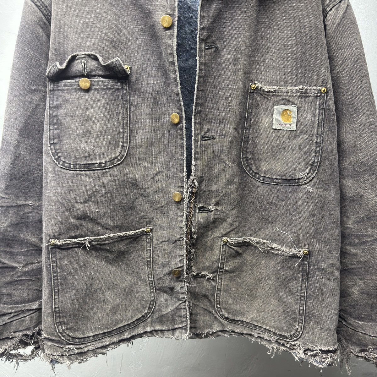 Carhartt 90s Carhartt Faded Thrashed Distressed Chore Coat ERD Grunge Size US L / EU 52-54 / 3 - 6 Thumbnail