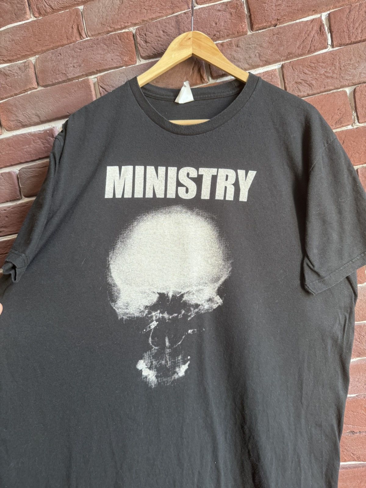 Band Tees Y2K 00s Vintage Ministry The Mind Is a Terrible Thing Tee XL Size US XL / EU 56 / 4 - 3 Thumbnail