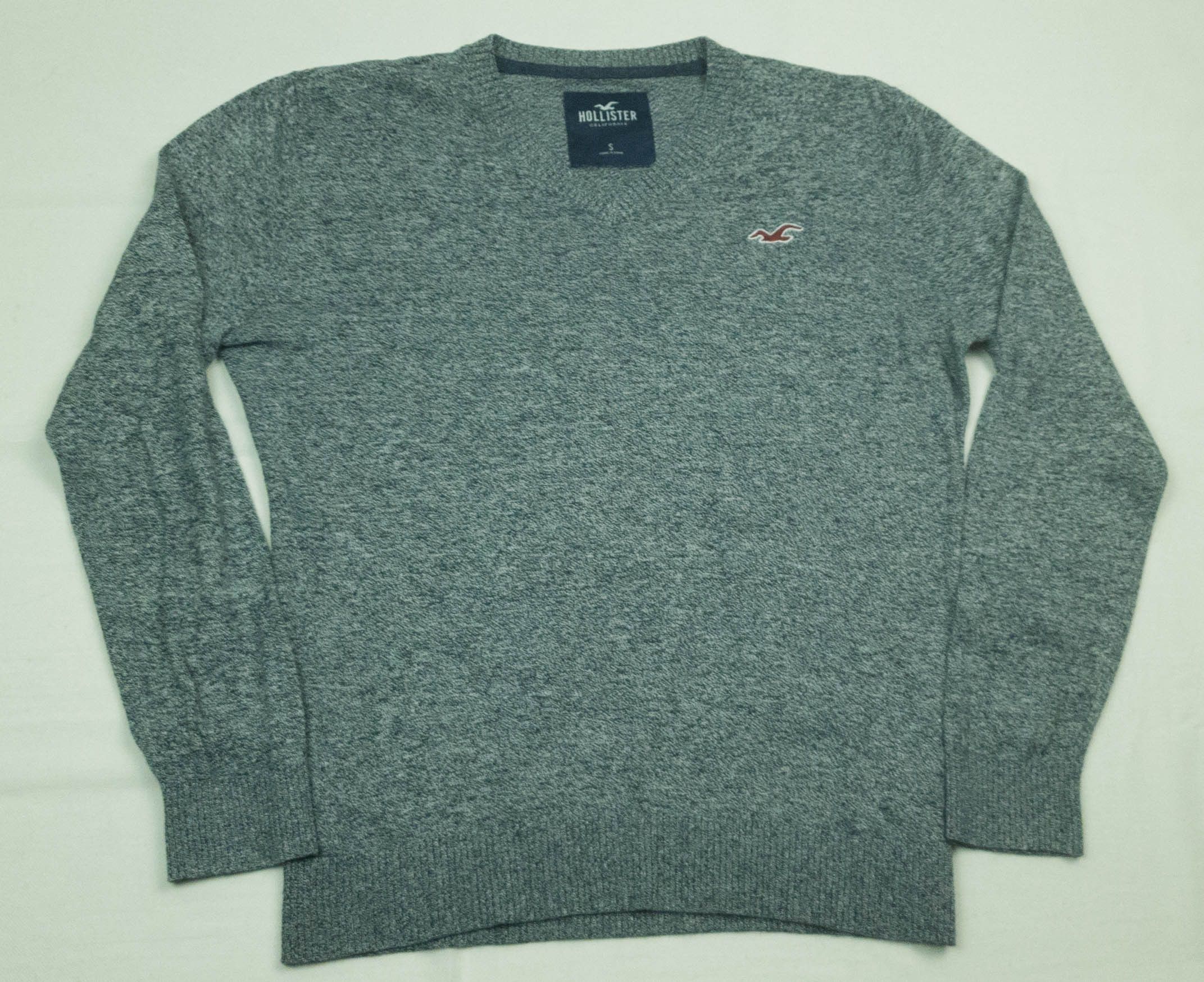 Hollister Hollister mens jumper size S-M (LABEL S) vgc Size US S / EU 44-46 / 1 - 3 Thumbnail