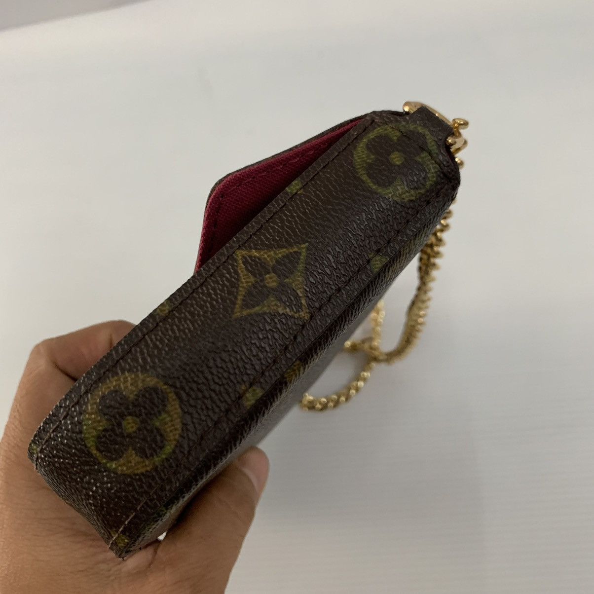 Louis Vuitton Louis Vuitton Monogram Pochette Bag Size ONE SIZE - 7 Thumbnail