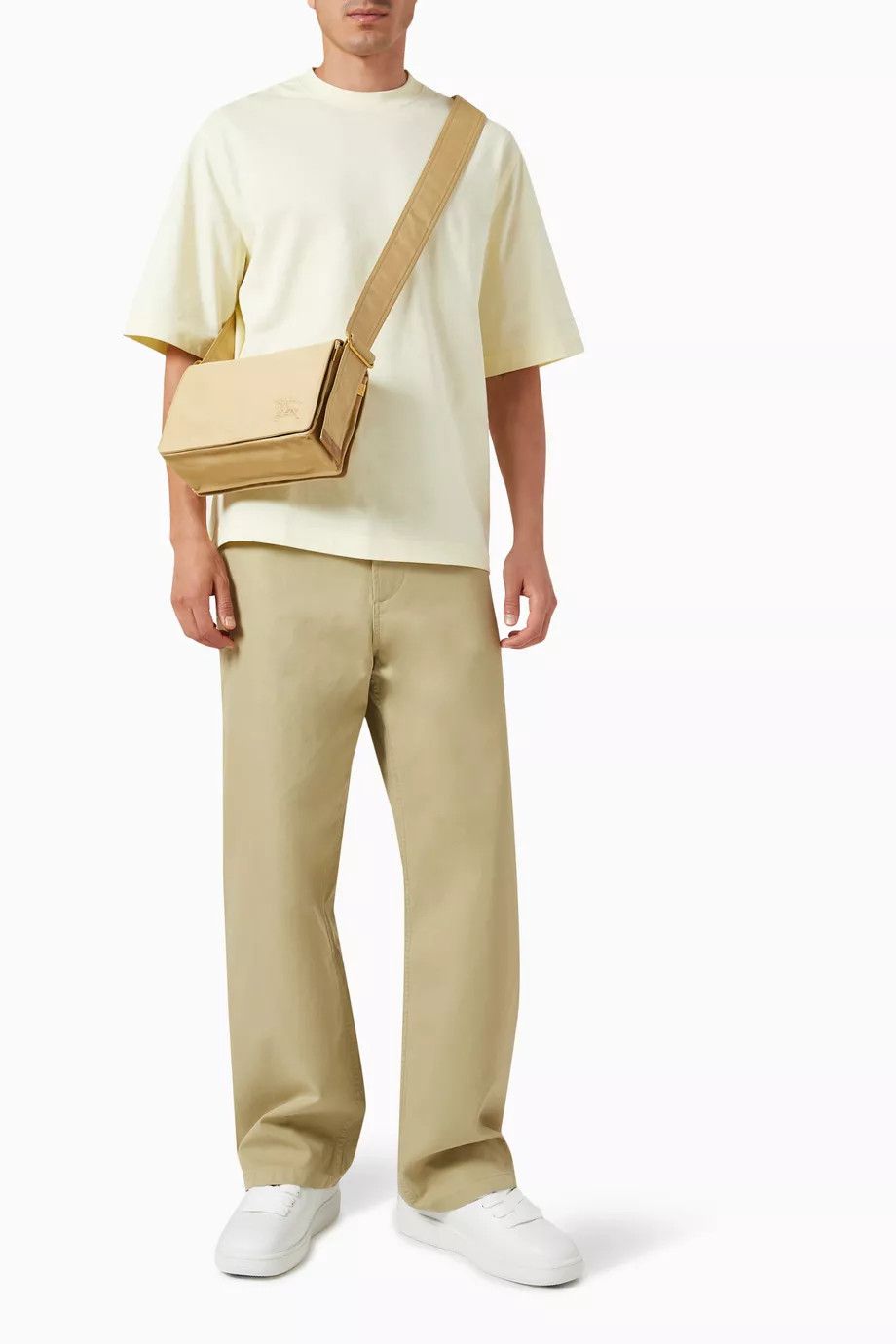 Burberry o1y0426 Crewneck T-Shirt in Beige Size US XS / EU 42 / 0 - 4 Thumbnail