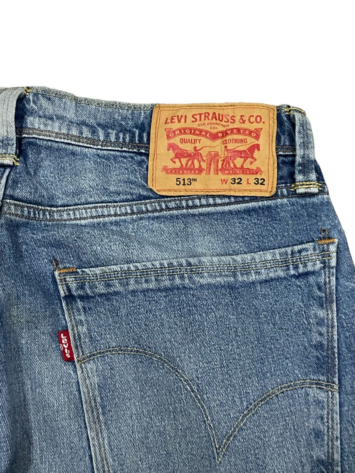 Levi's Vintage Levi’s Blue Wash Straight Loose Cut Distressed Jeans Size US 32 / EU 48 - 8 Thumbnail