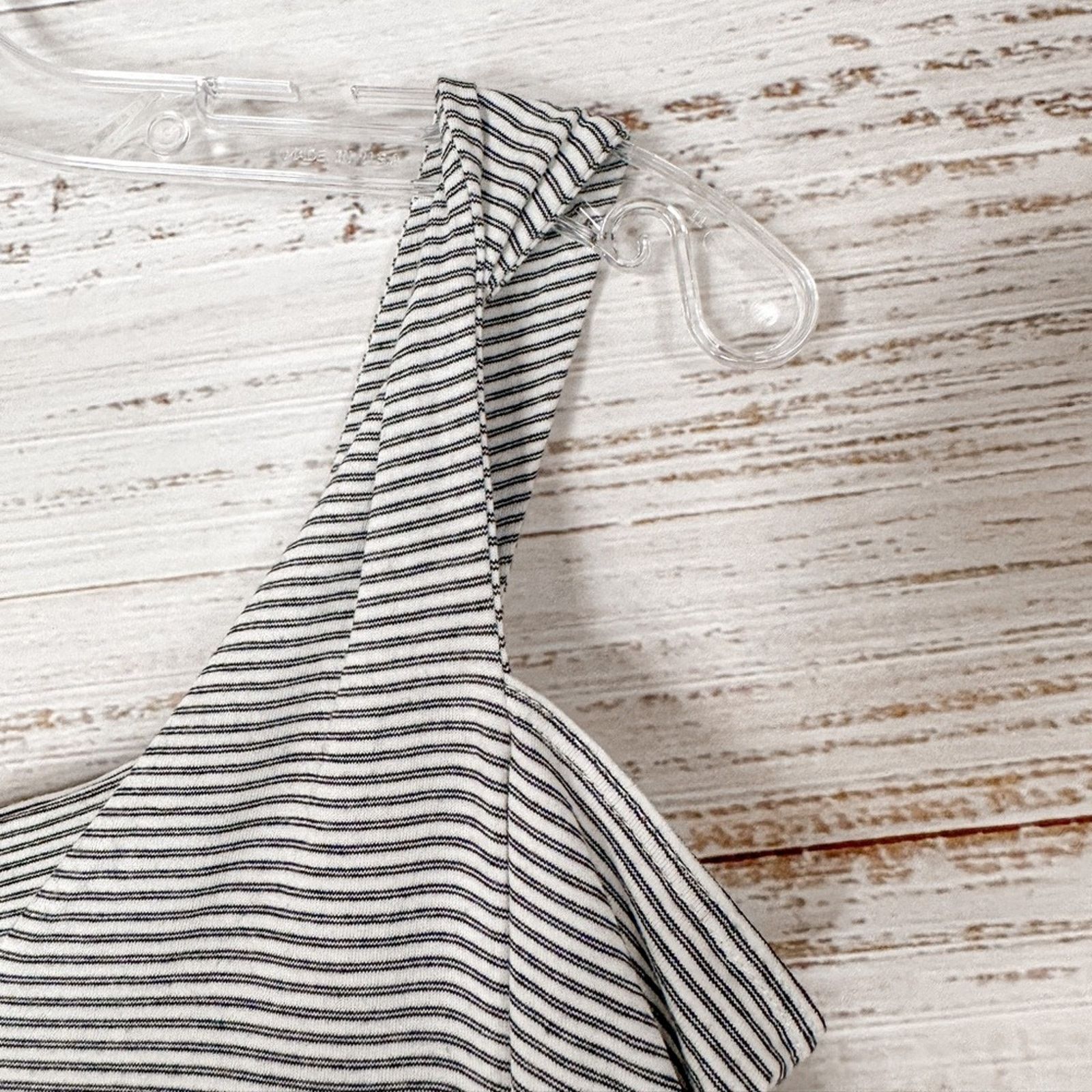 Bailey 44 Bailey 44 Cold Shoulder Stripe Top, EUC, Medium, MSRP $128 Size M / US 6-8 / IT 42-44 - 7 Thumbnail