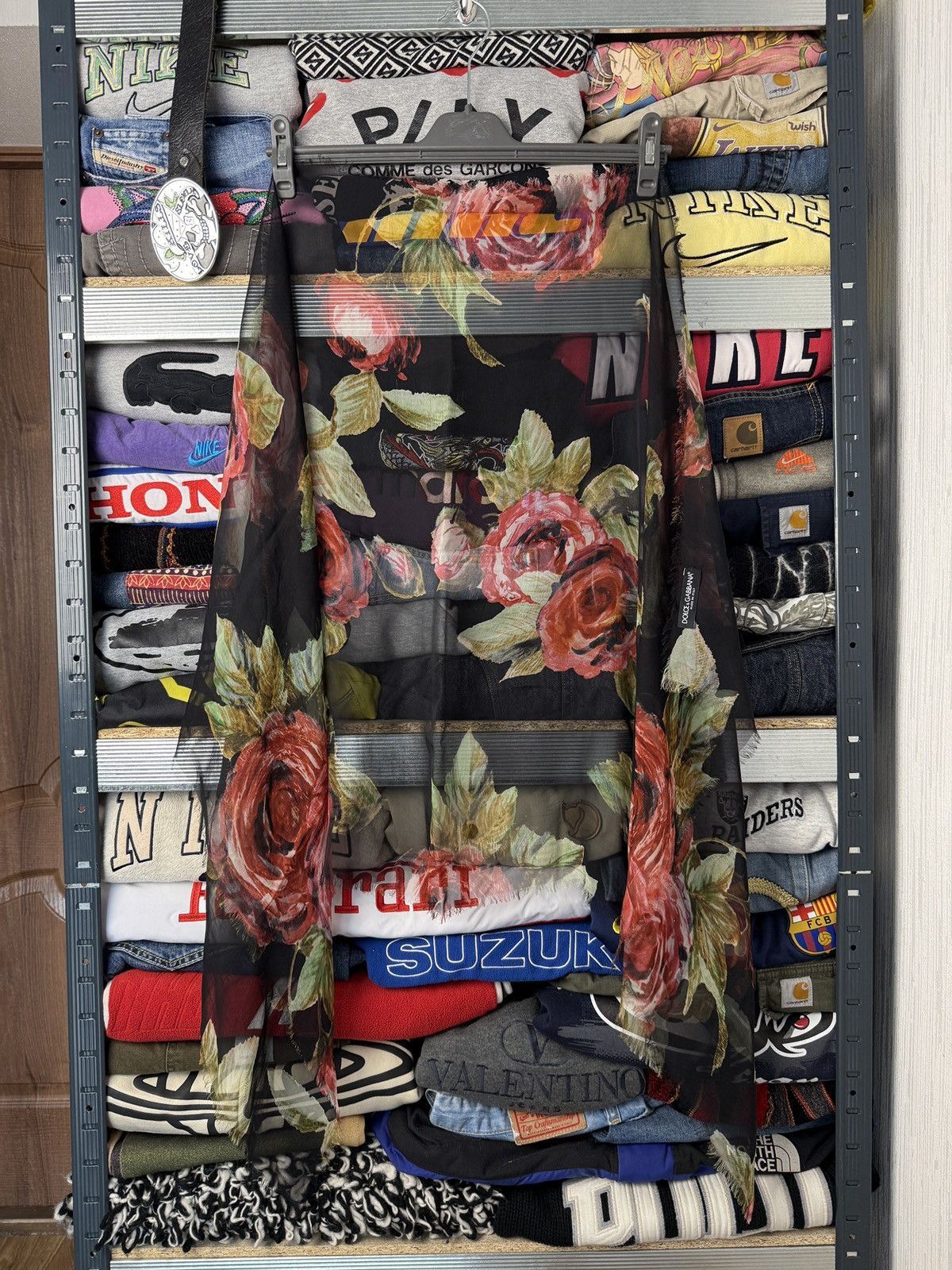 Dolce & Gabbana Dolce Gabbana silk scarf Rose 🌹 Size ONE SIZE - 1 Thumbnail