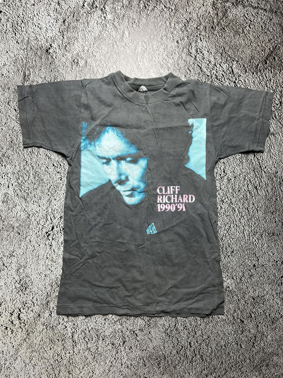 Band Tees 1990-1991 Tour Cliff Richard “from a distance tour” t shirt Size US M / EU 48-50 / 2 - 1 Thumbnail