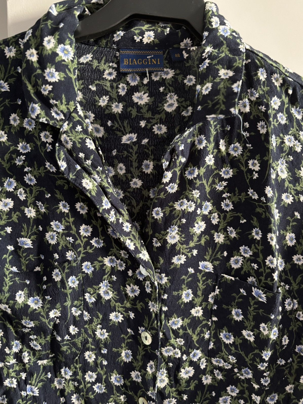 Vintage Biagini Floral Button-Up Shirt – Vintage Italian Style Size M / US 6-8 / IT 42-44 - 2 Thumbnail