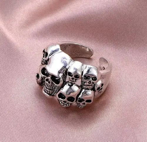 Jewelry × Vintage Multiple Skull Ring Size ONE SIZE - 3 Thumbnail