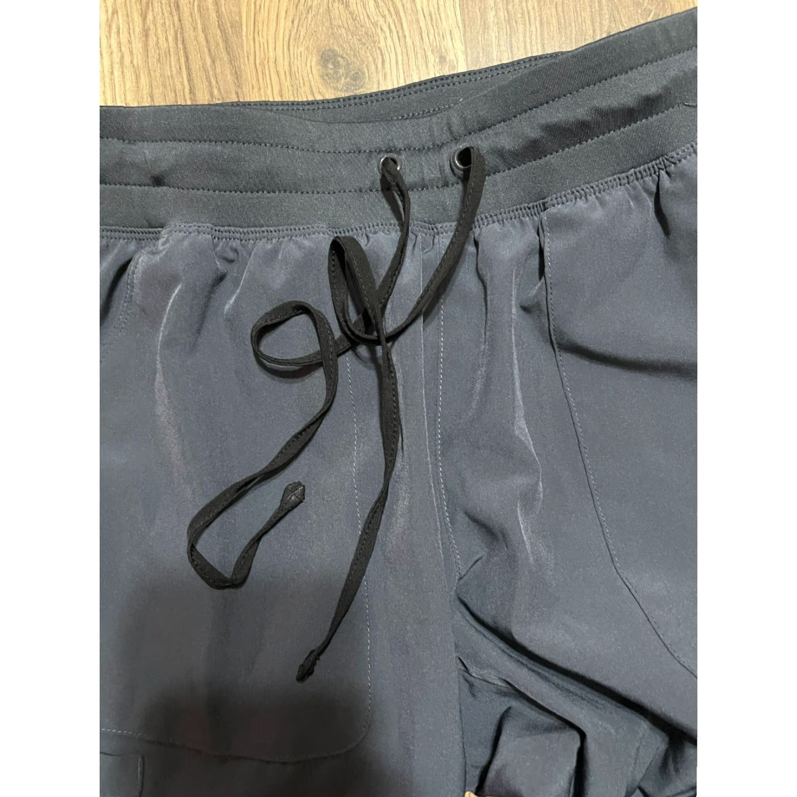 Vintage Maevn Pants Women’s Size M Black Activewear Waist Tie Pants Womens Regular Inseam 25 in Sweatpants Fall Spring Summer Velour Modern Style Size 32" / US 10 / IT 46 - 4 Thumbnail