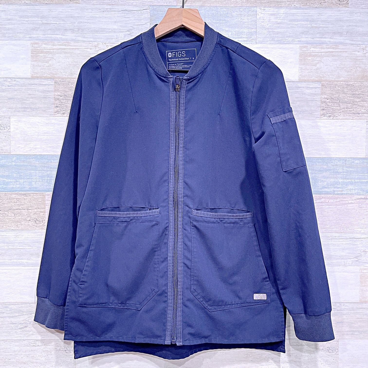 Other FIGS Bellery Bomber Scrub Jacket Navy Blue Womens Small Size S / US 4 / IT 40 - 1 Thumbnail