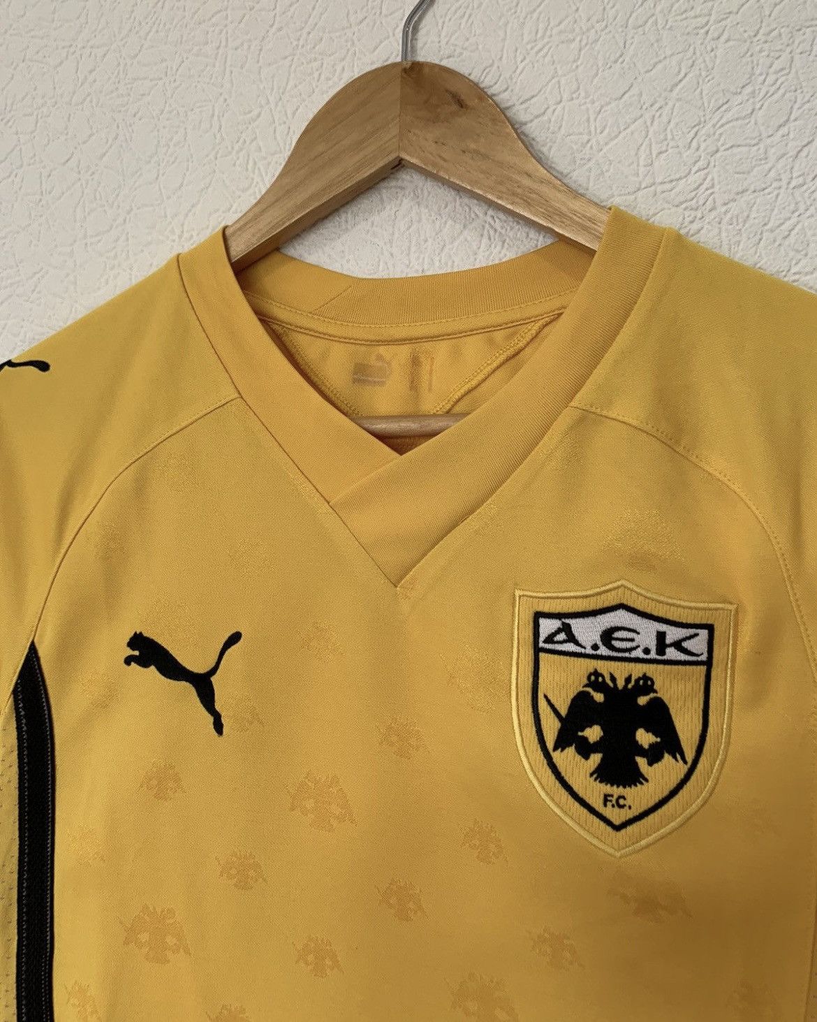 Puma × Vintage AEK ATHENS PUMA 2009/2010 HOME KIT SOCCER JERSEY FOOTBALL Size US S / EU 44-46 / 1 - 2 Thumbnail