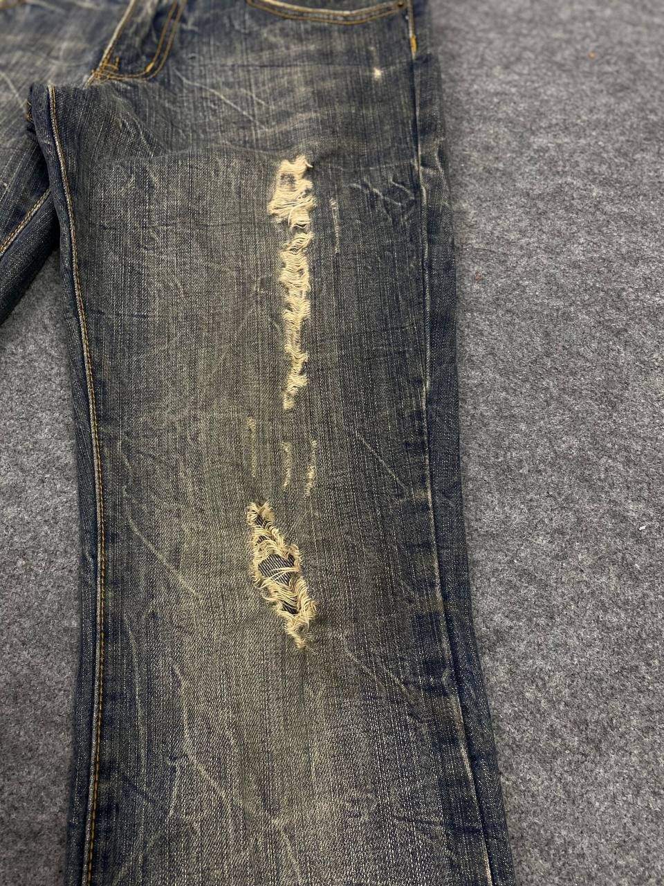 semanticdesign semantic design bondage style distressed denim Size US 33 - 12 Thumbnail