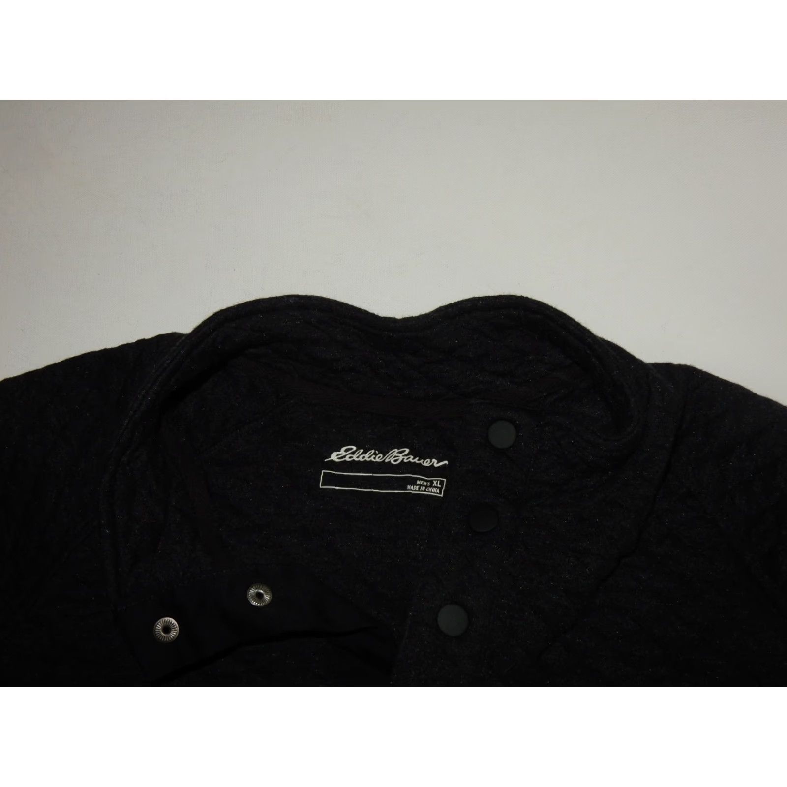 Eddie Bauer Eddie Bauer Men's Quilted Sweater Adult XL Black Cotton Blend Pullover Size US XL / EU 56 / 4 - 4 Thumbnail
