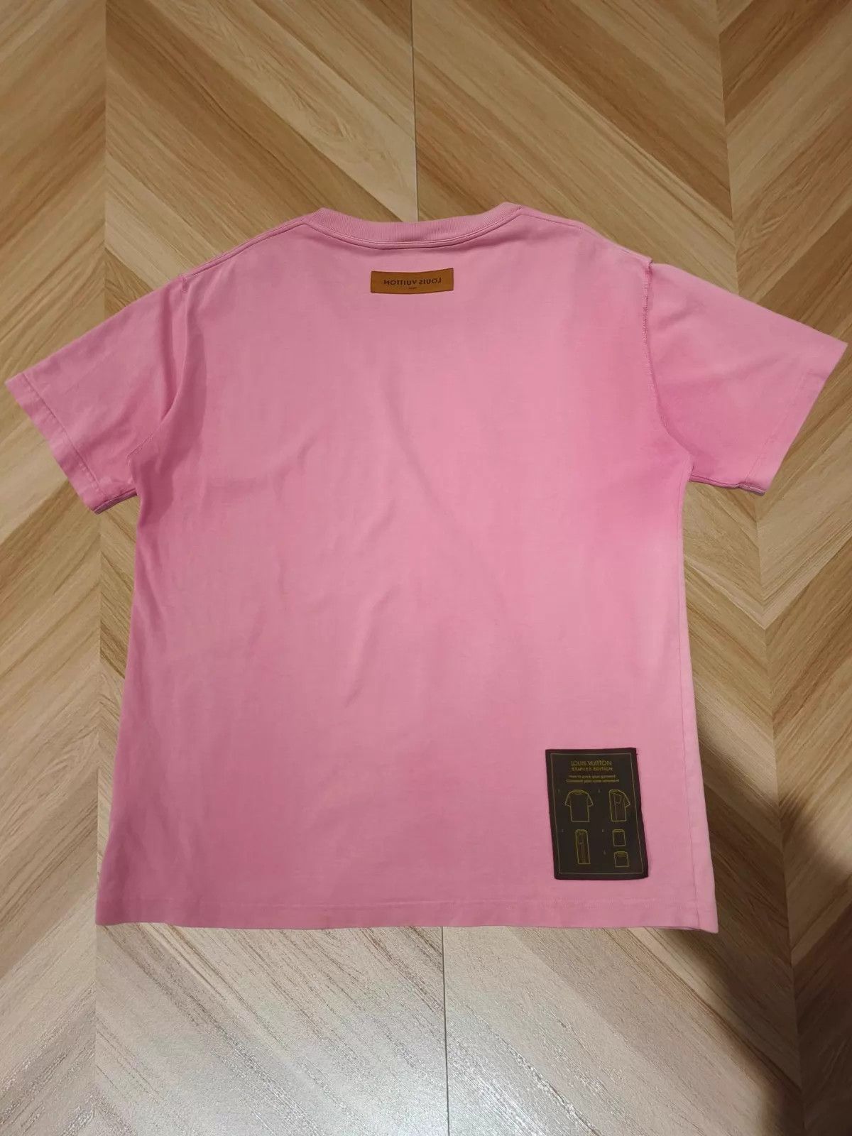 Louis Vuitton LV 9/10 No Flaws Size L Tee Size US L / EU 52-54 / 3 - 1 Thumbnail
