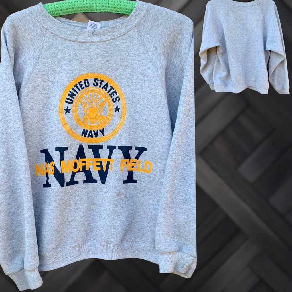 Soffe VINTAGE United States Navy Nas Moffett Field raglan sweatshirt sweater M gray Nike? Size US M / EU 48-50 / 2 - 1 Thumbnail